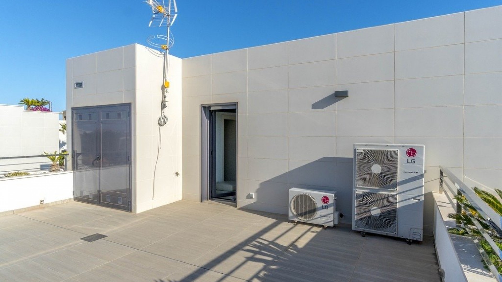 Sale - Detached Villa -
Orihuela Costa - Agua Marina