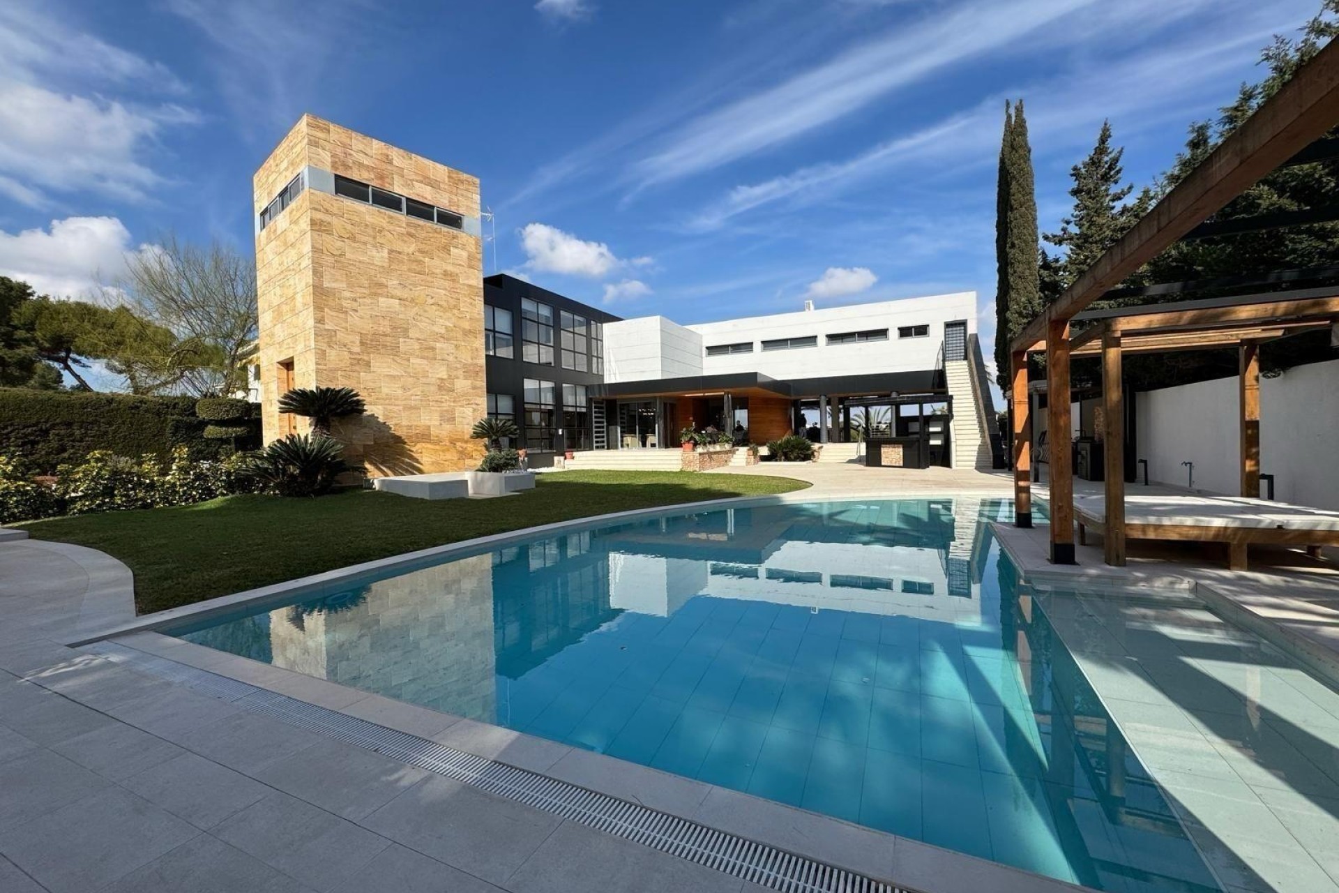 Sale - Detached Villa -
Orihuela Costa - Altos de Campoamor