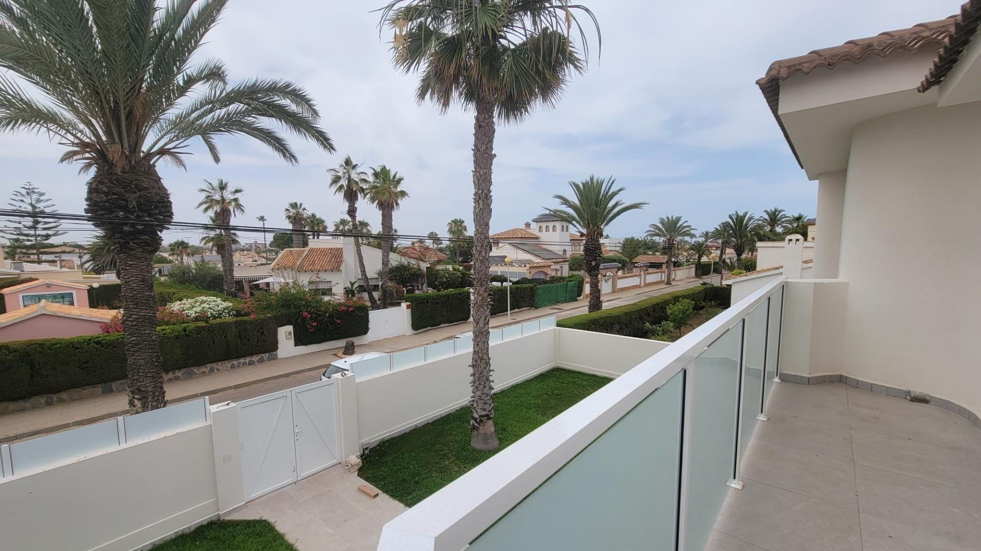 Sale - Detached Villa -
Orihuela Costa - Cabo Roig
