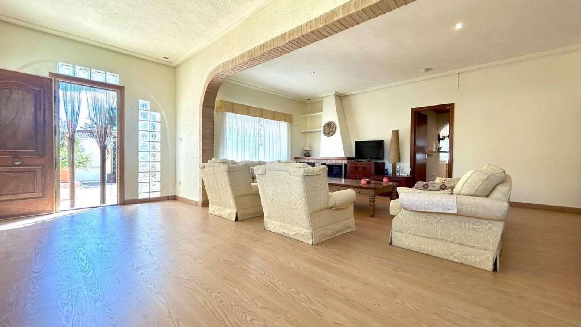 Sale - Detached Villa -
Orihuela Costa - Cabo Roig