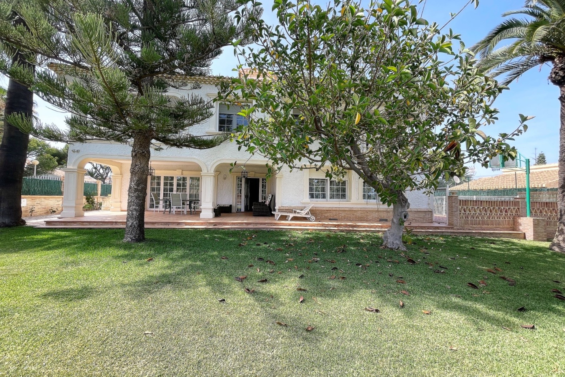 Sale - Detached Villa -
Orihuela Costa - Cabo Roig