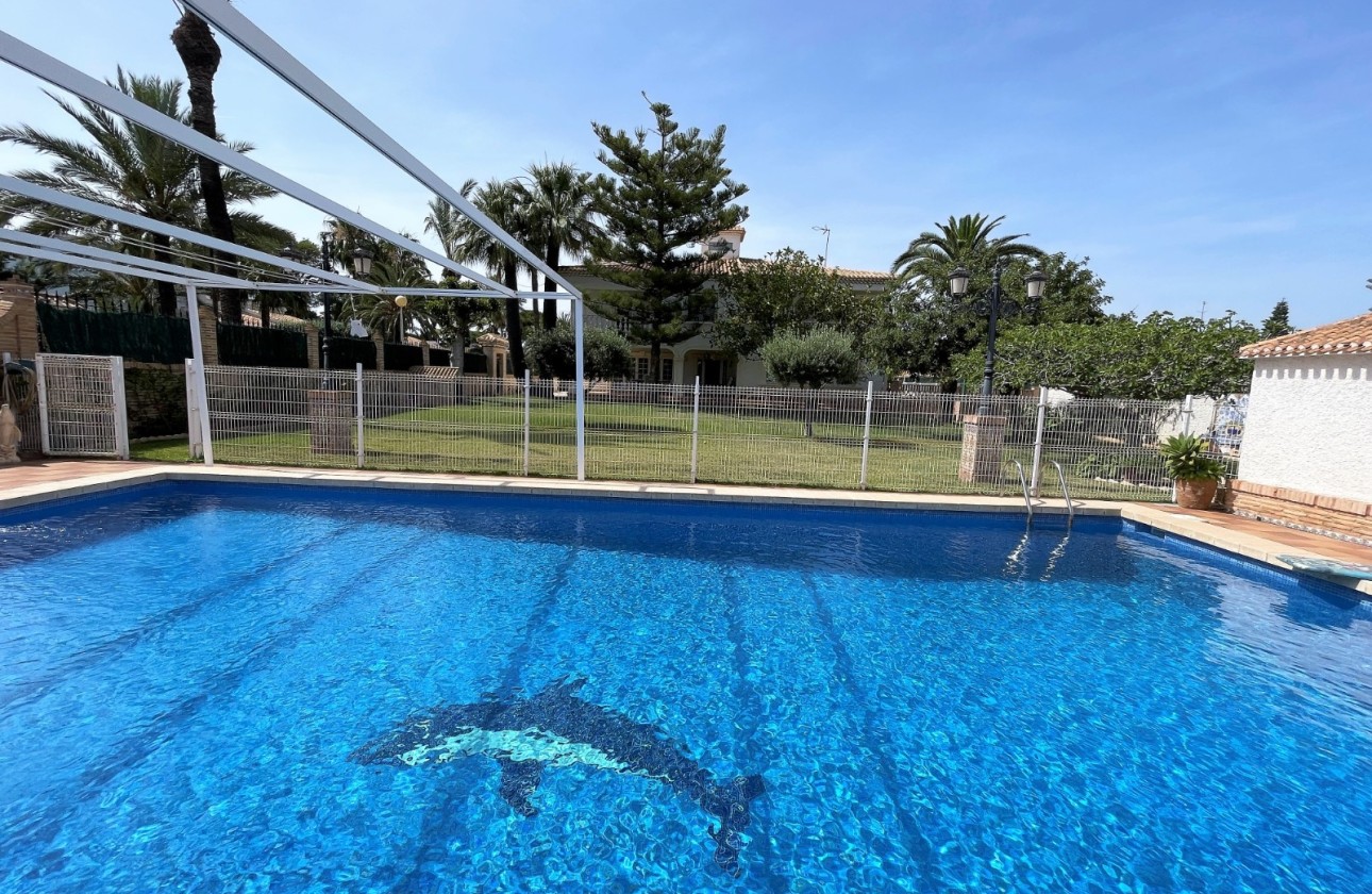 Sale - Detached Villa -
Orihuela Costa - Cabo Roig