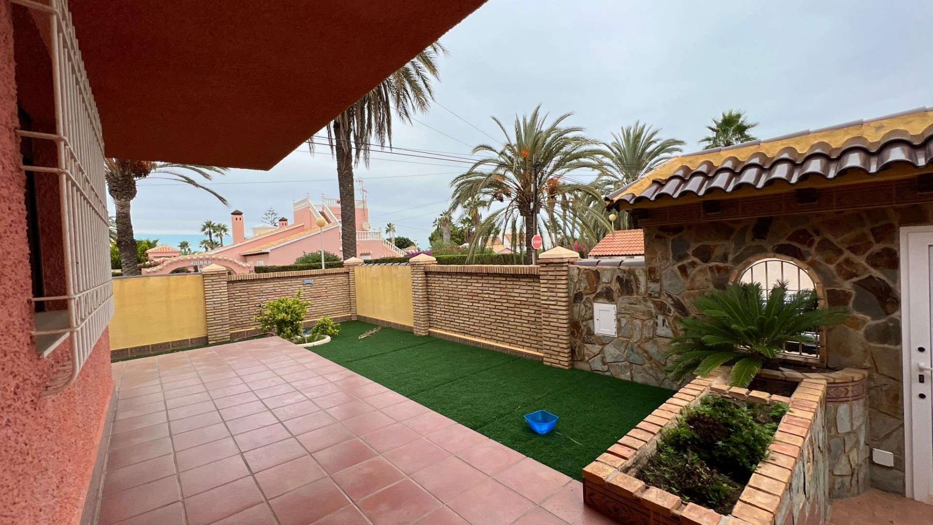 Sale - Detached Villa -
Orihuela Costa - Cabo Roig