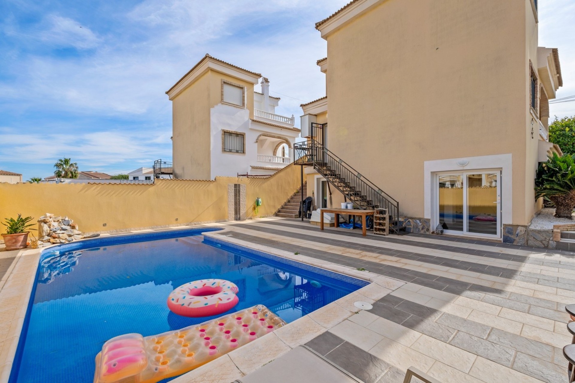 Sale - Detached Villa -
Orihuela Costa - Castillo de Don Juan