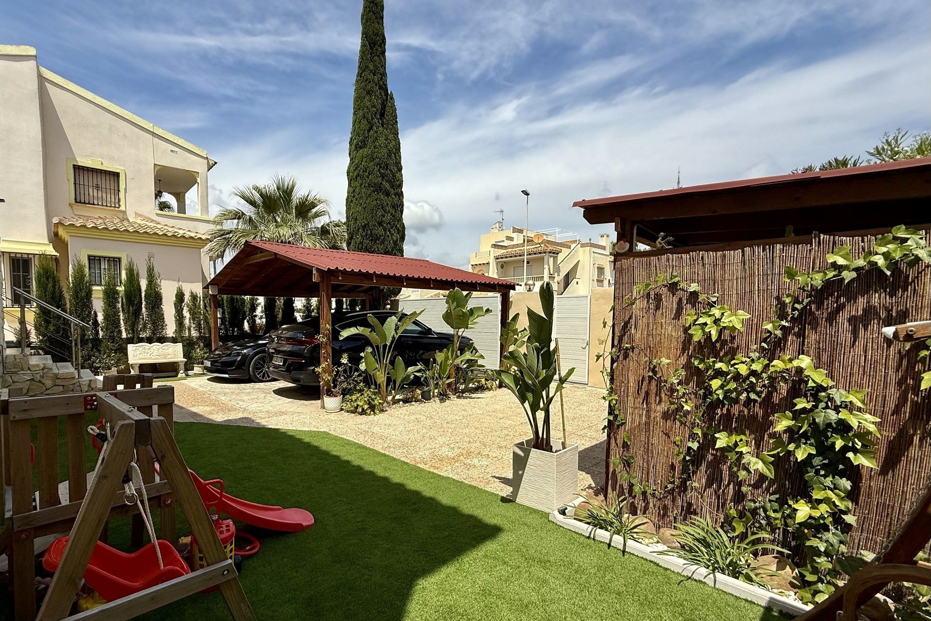 Sale - Detached Villa -
Orihuela Costa - Costa Blanca