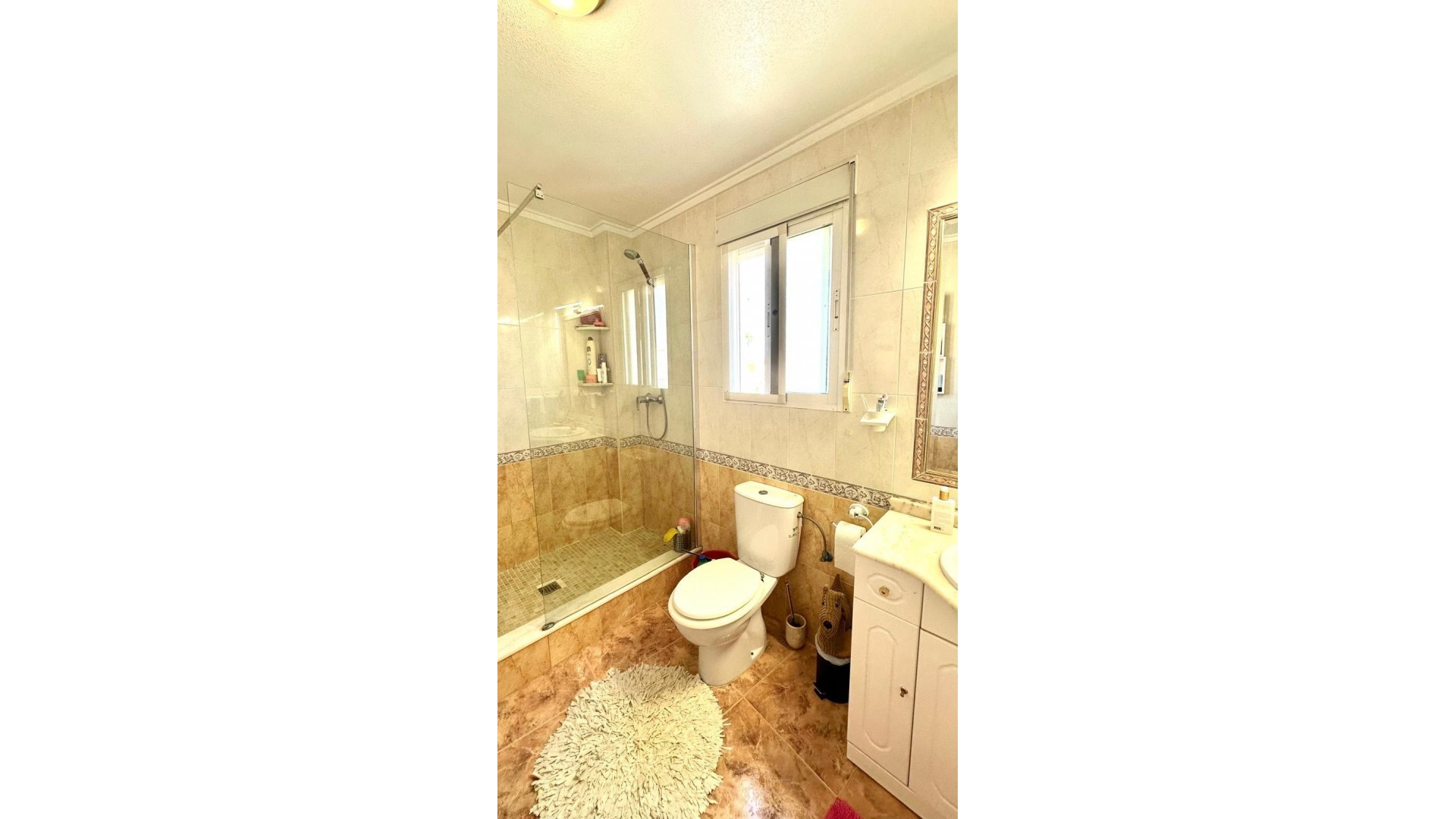 Sale - Detached Villa -
Orihuela Costa - La Regia