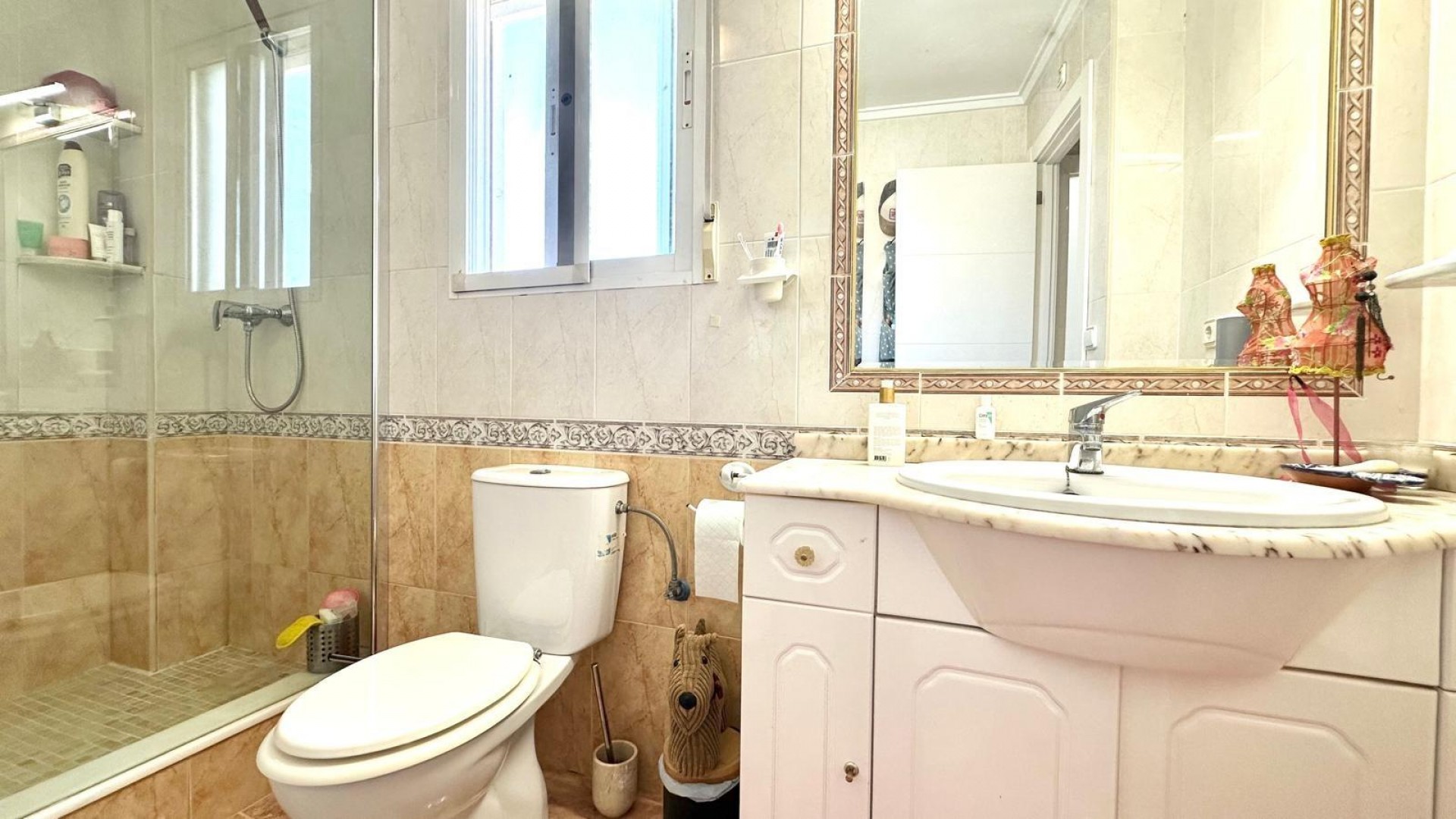 Sale - Detached Villa -
Orihuela Costa - La Regia