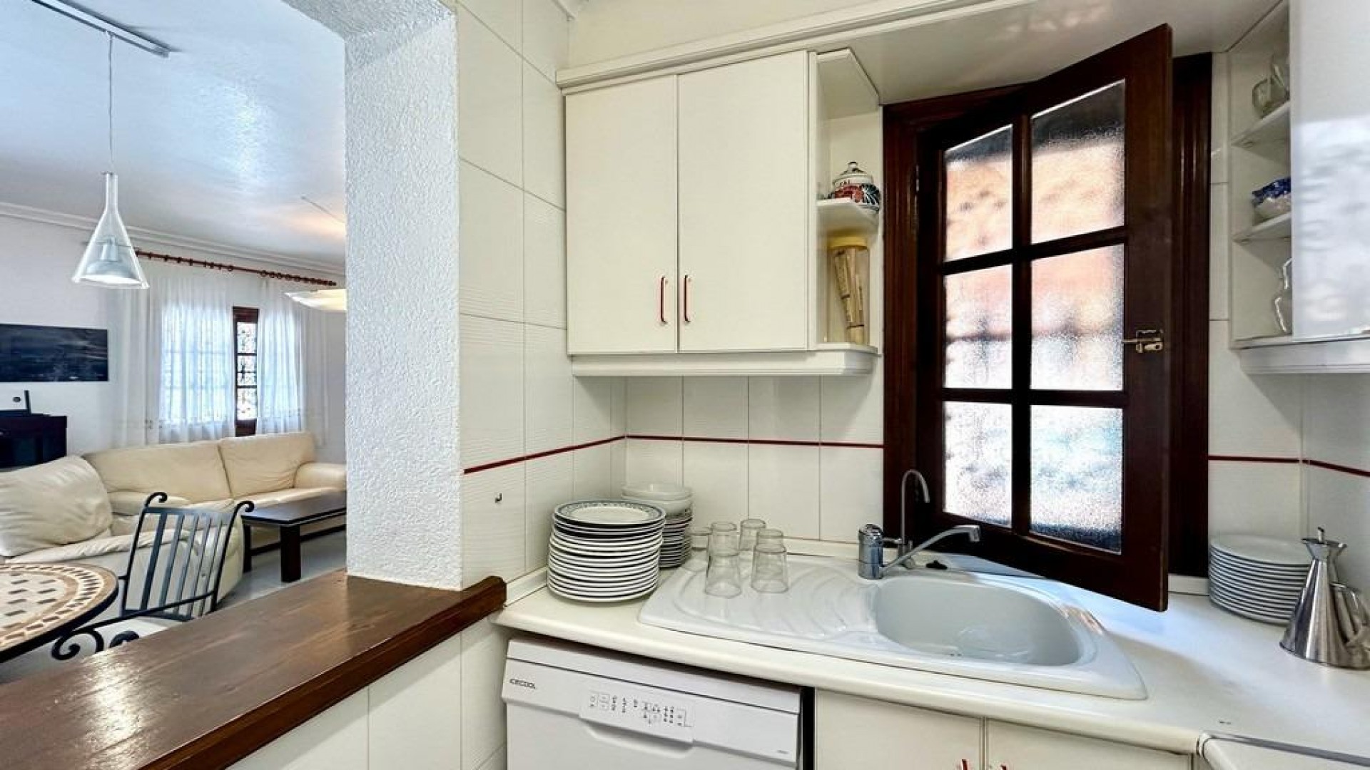 Sale - Detached Villa -
Orihuela Costa - La Zenia