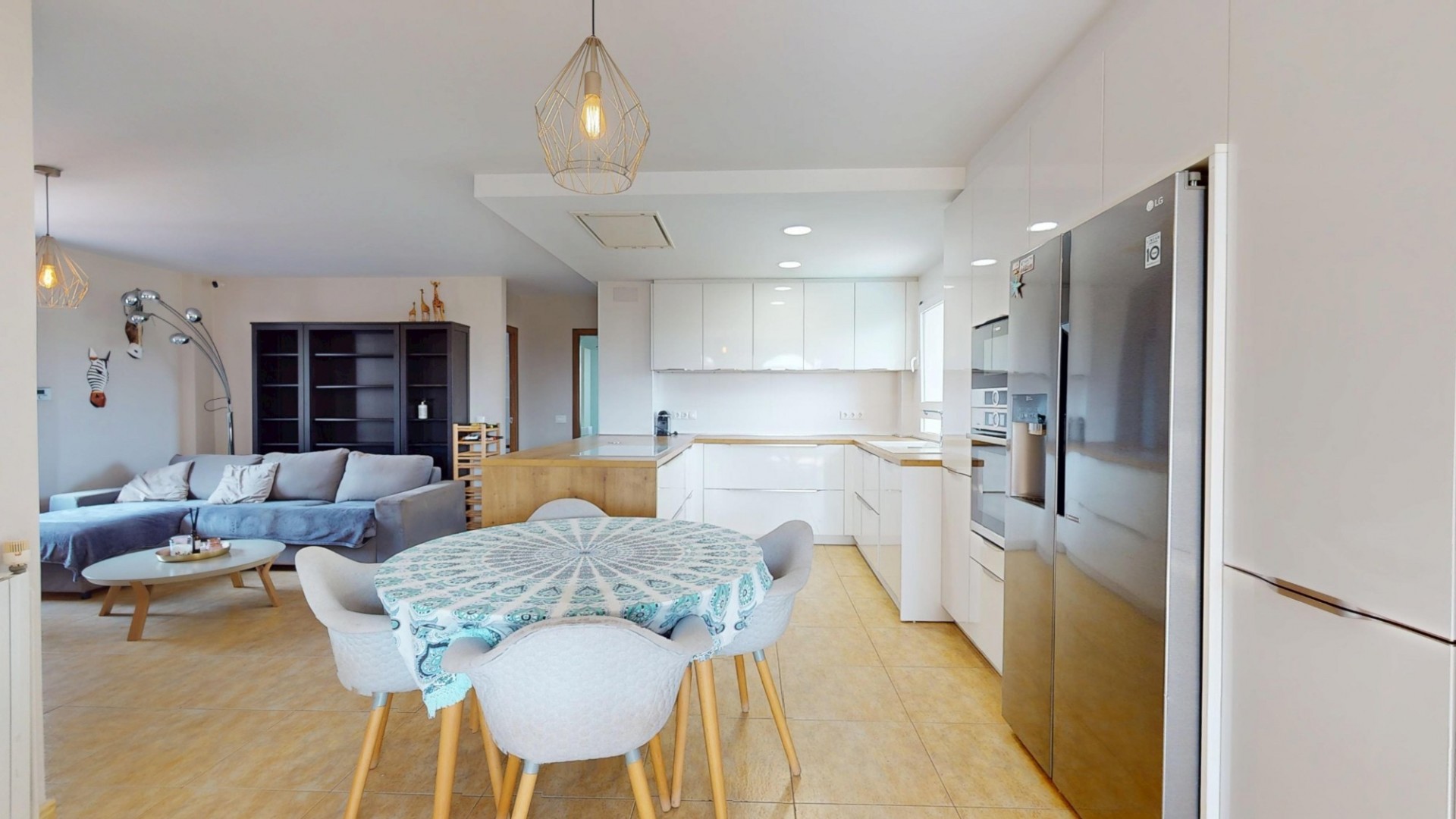 Sale - Detached Villa -
Orihuela Costa - La Zenia