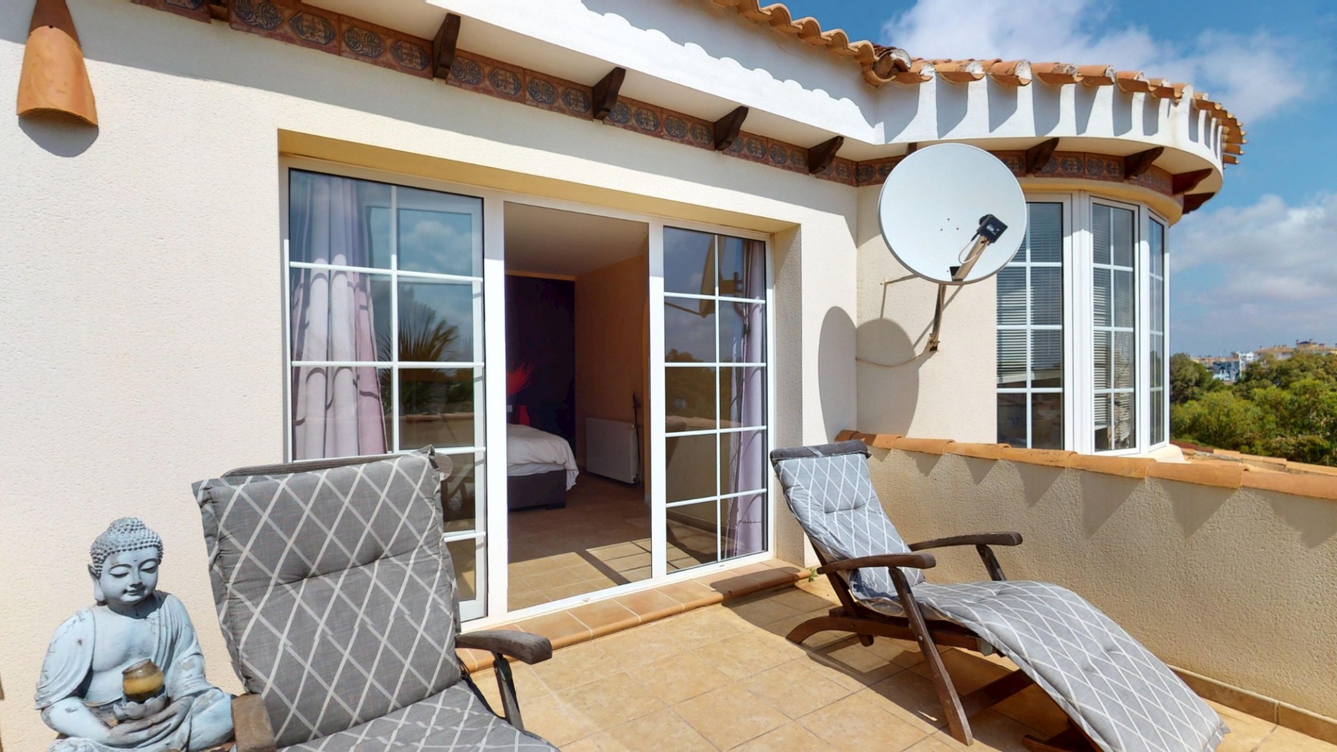 Sale - Detached Villa -
Orihuela Costa - La Zenia