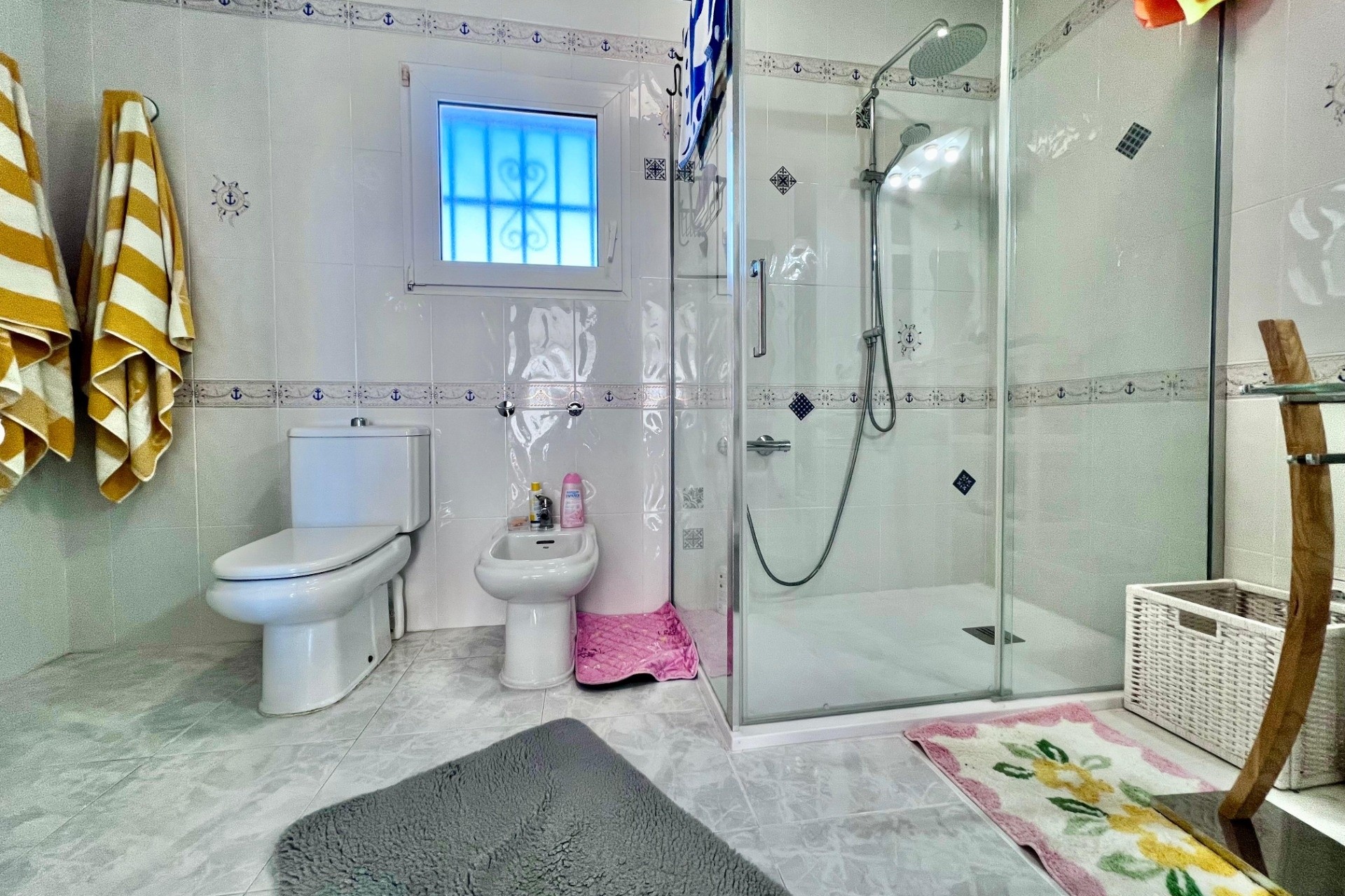 Sale - Detached Villa -
Orihuela Costa - La Zenia