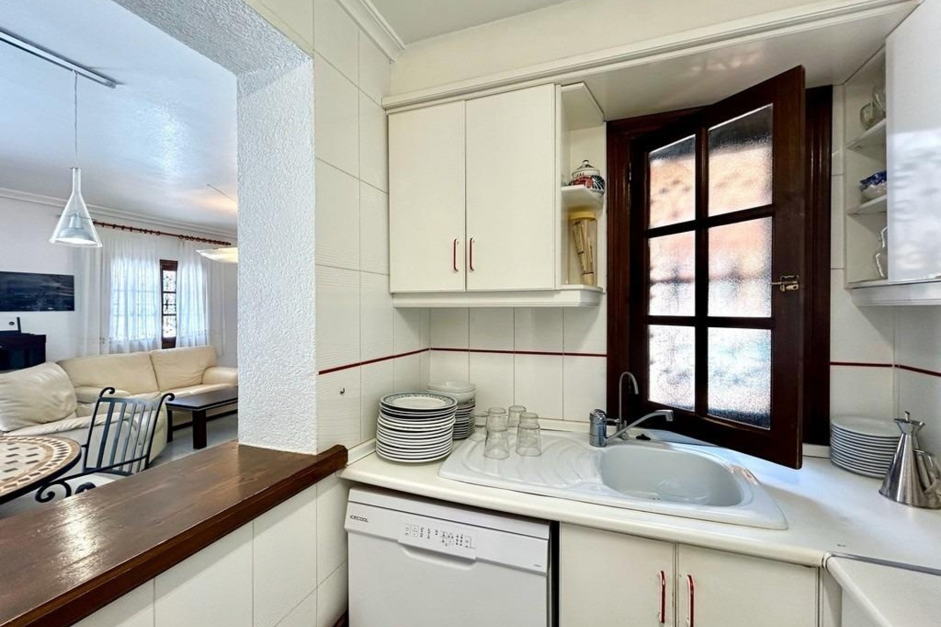 Sale - Detached Villa -
Orihuela Costa - La Zenia