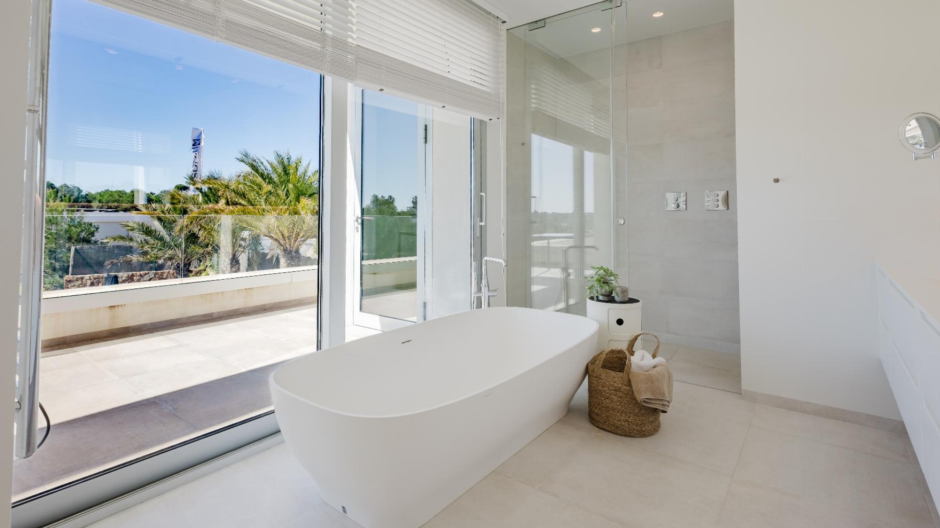 Sale - Detached Villa -
Orihuela Costa - Las Colinas Golf