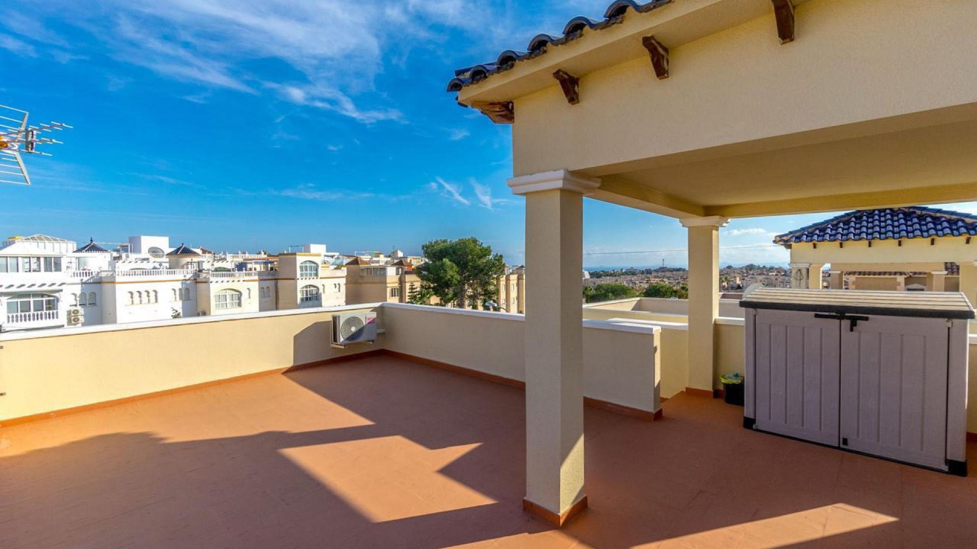 Sale - Detached Villa -
Orihuela Costa - Las Filipinas