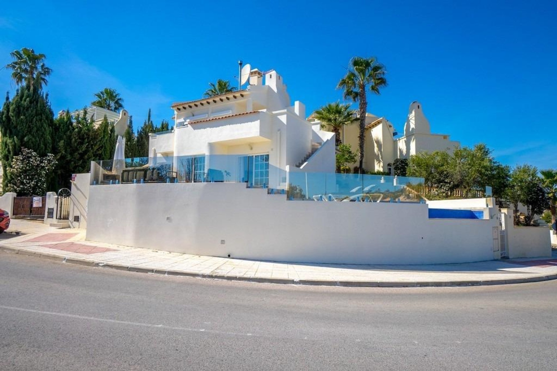Sale - Detached Villa -
Orihuela Costa - Las Ramblas