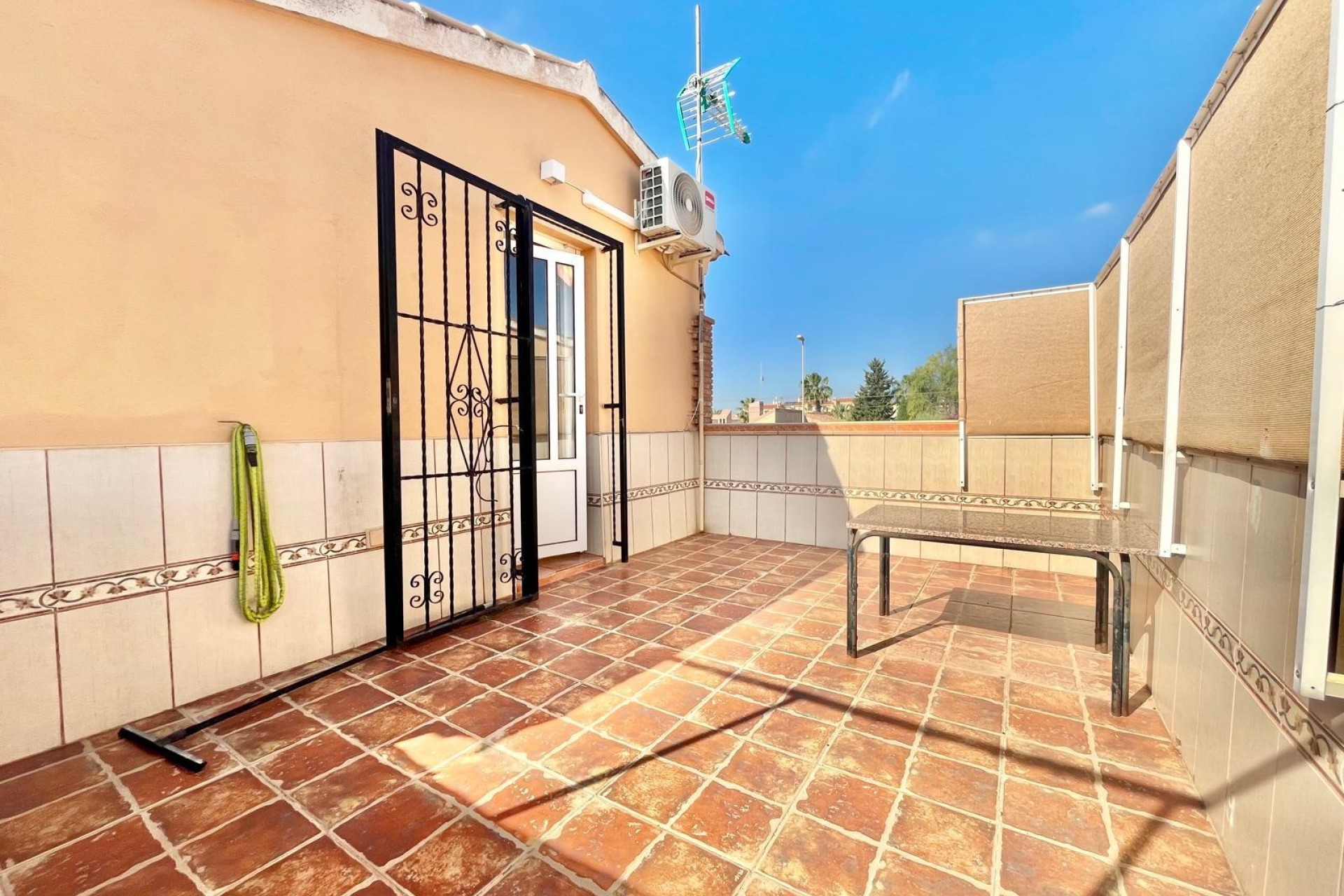Sale - Detached Villa -
Orihuela Costa - Los Almendros-la Florida