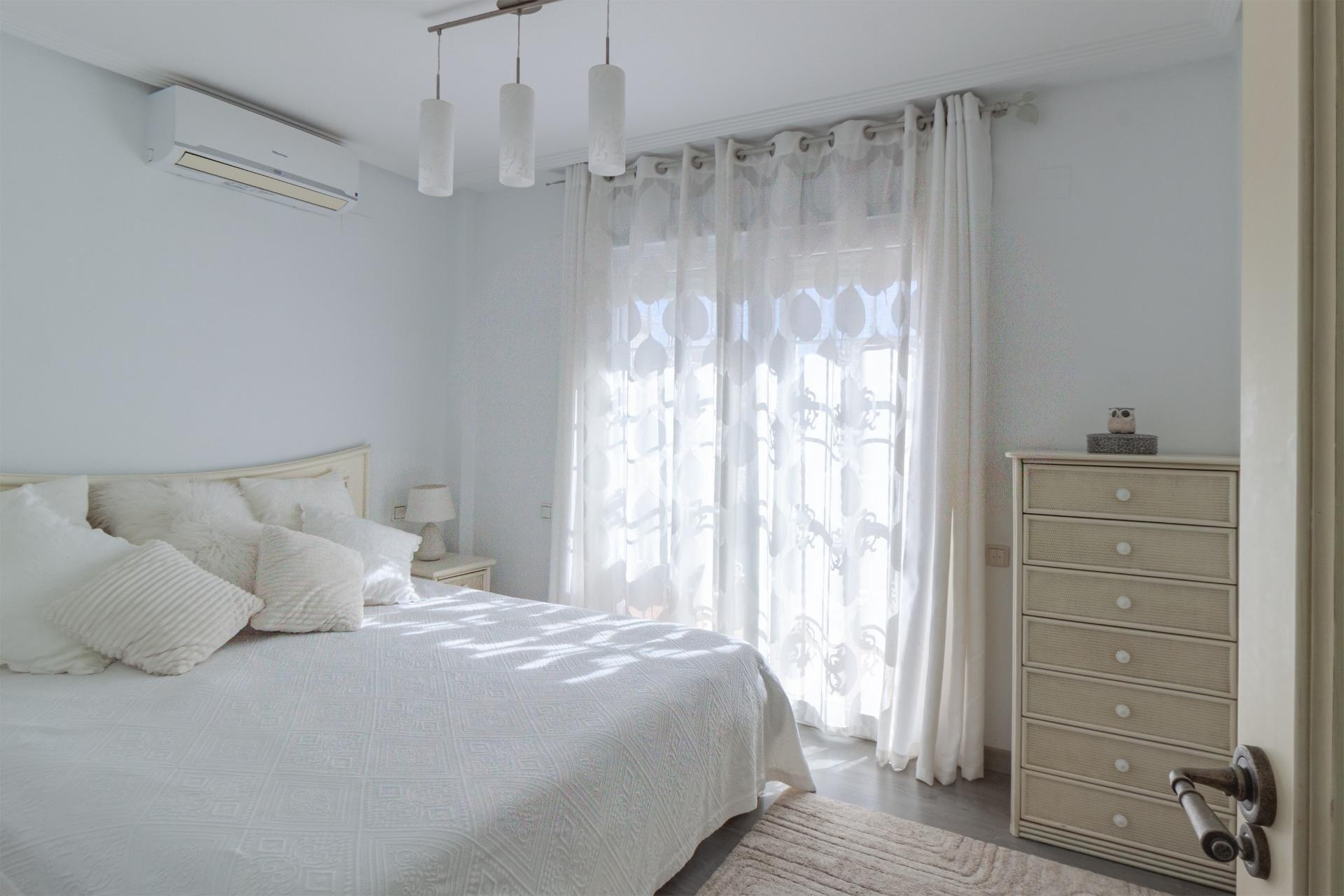 Sale - Detached Villa -
Orihuela Costa - Los Almendros-la Florida