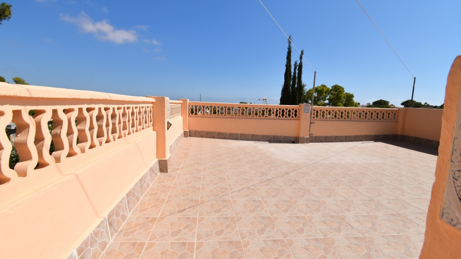 Sale - Detached Villa -
Orihuela Costa - Los Balcones
