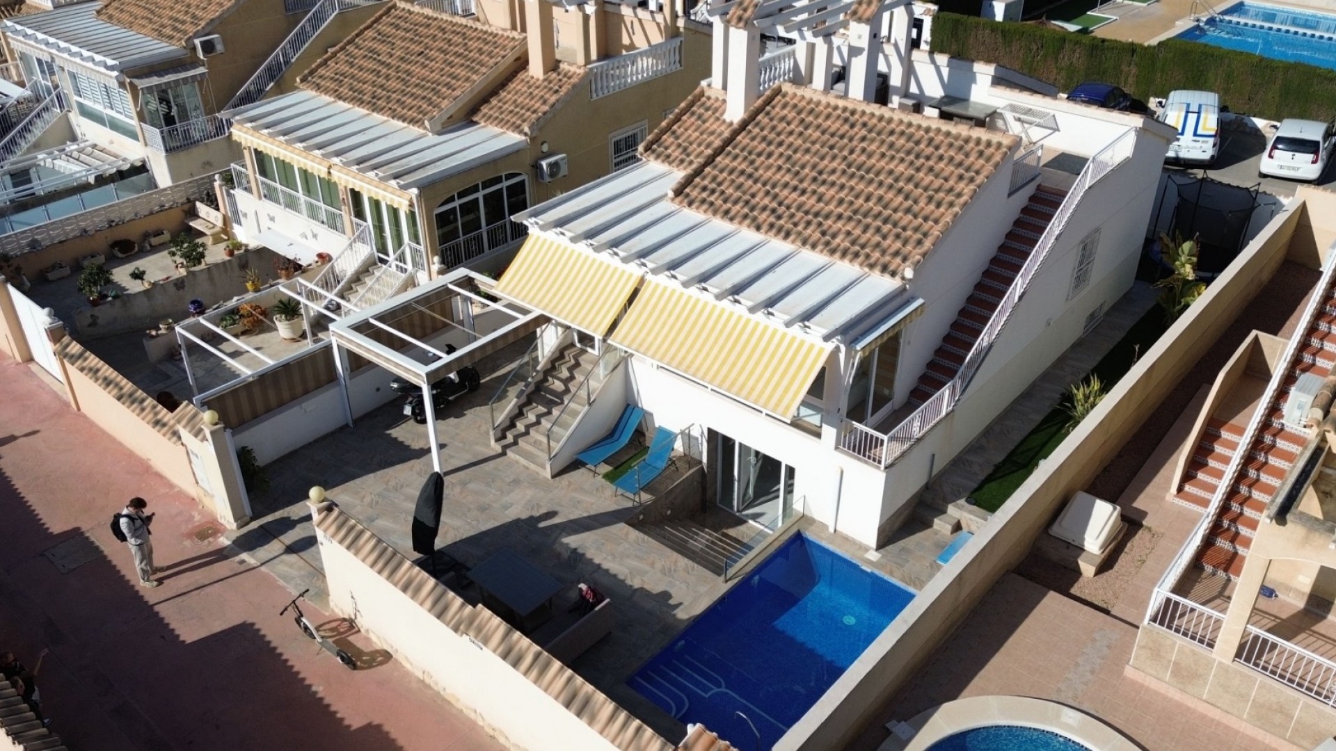 Sale - Detached Villa -
Orihuela Costa - Los Dolses