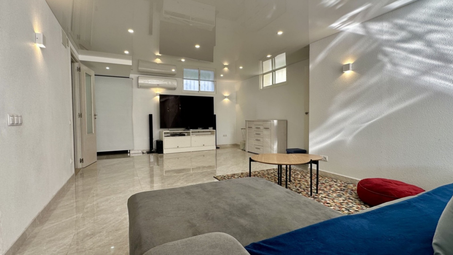 Sale - Detached Villa -
Orihuela Costa - Los Dolses