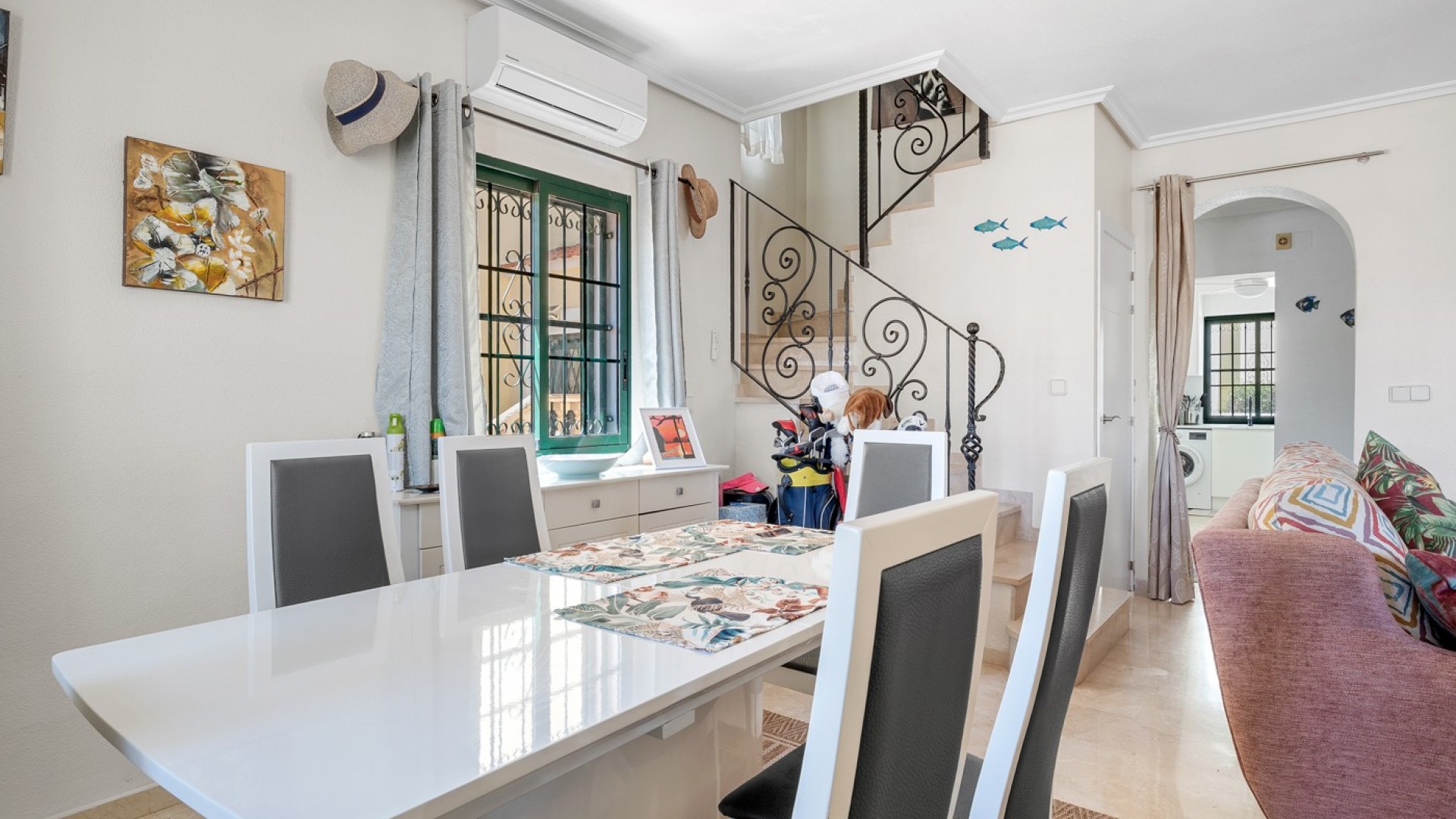 Sale - Detached Villa -
Orihuela Costa - Los Dolses*