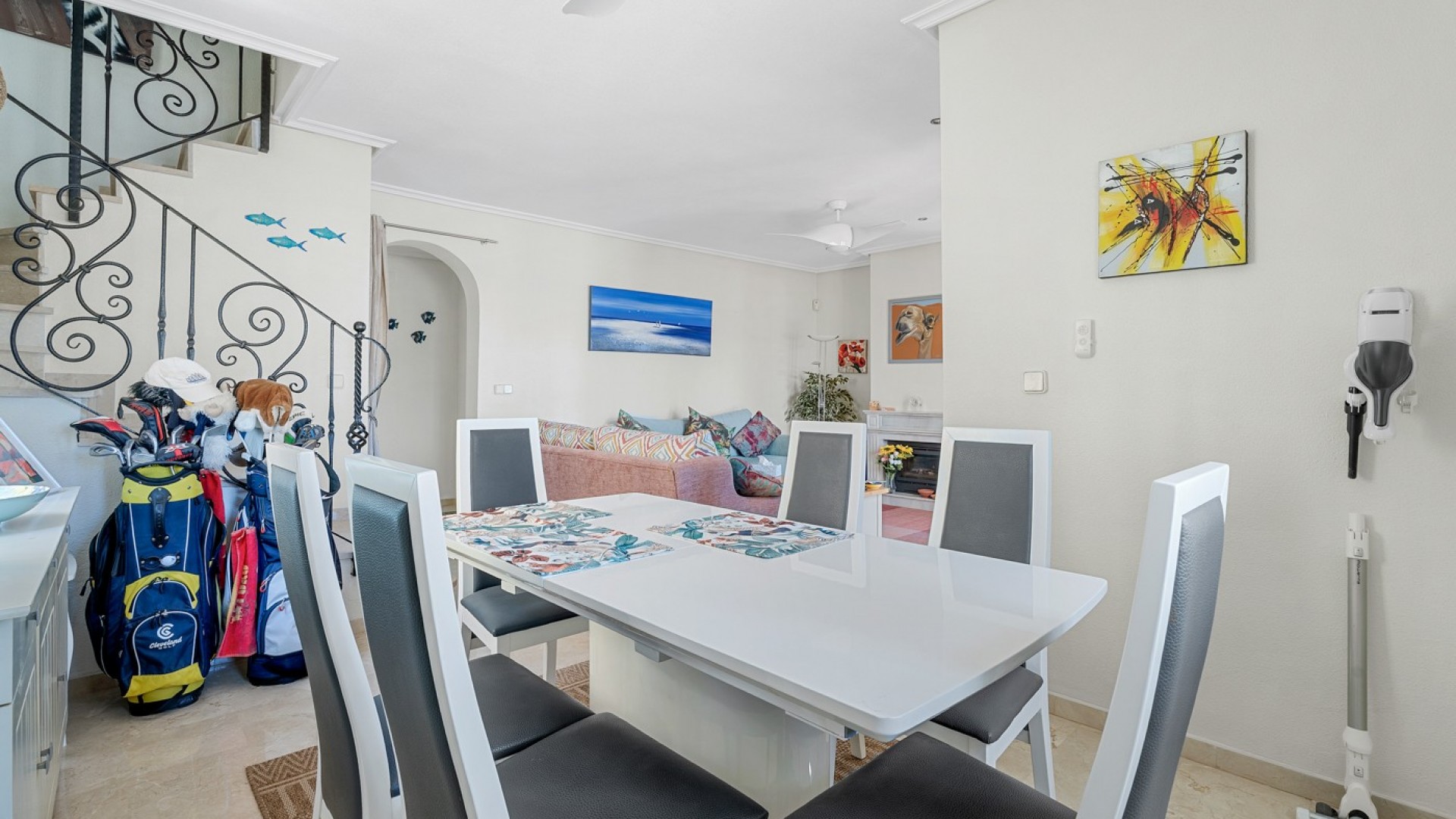 Sale - Detached Villa -
Orihuela Costa - Los Dolses*