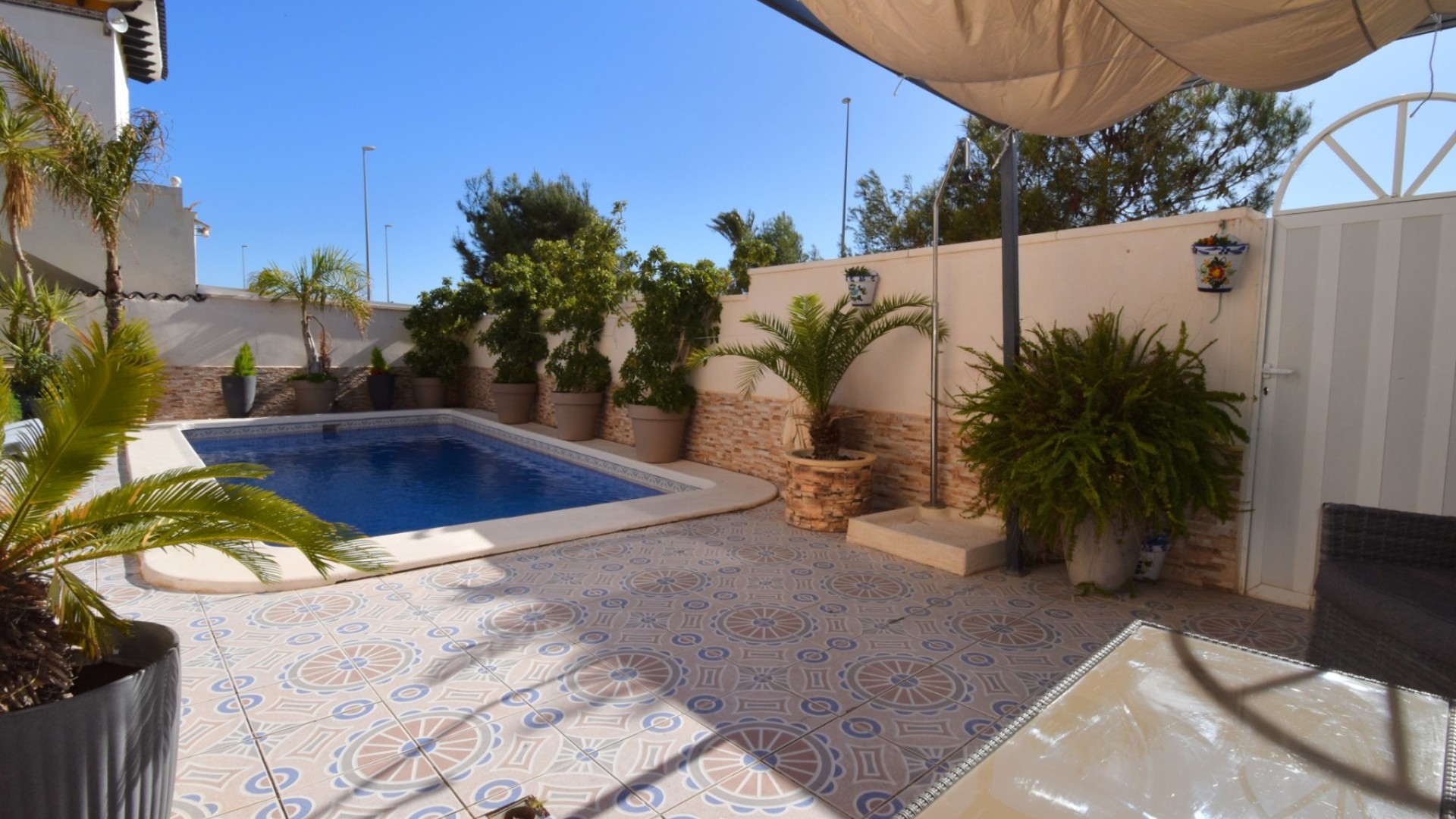 Sale - Detached Villa -
Orihuela Costa - Playa Flamenca