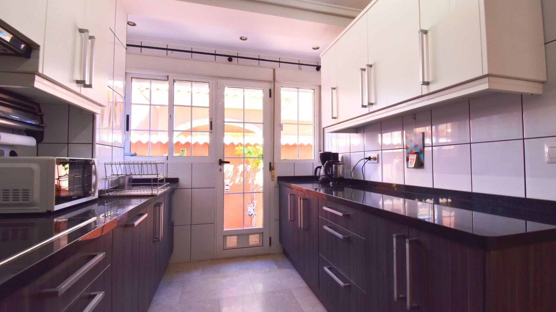 Sale - Detached Villa -
Orihuela Costa - Playa Flamenca