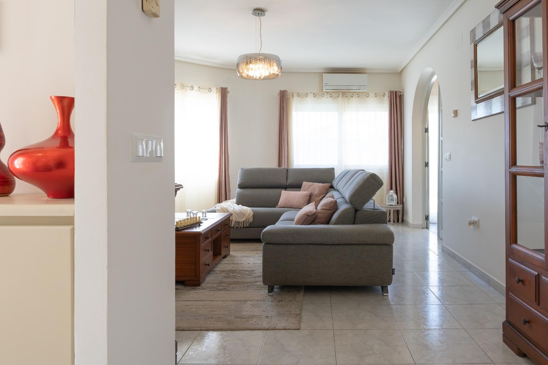Sale - Detached Villa -
Orihuela Costa - Playa Flamenca