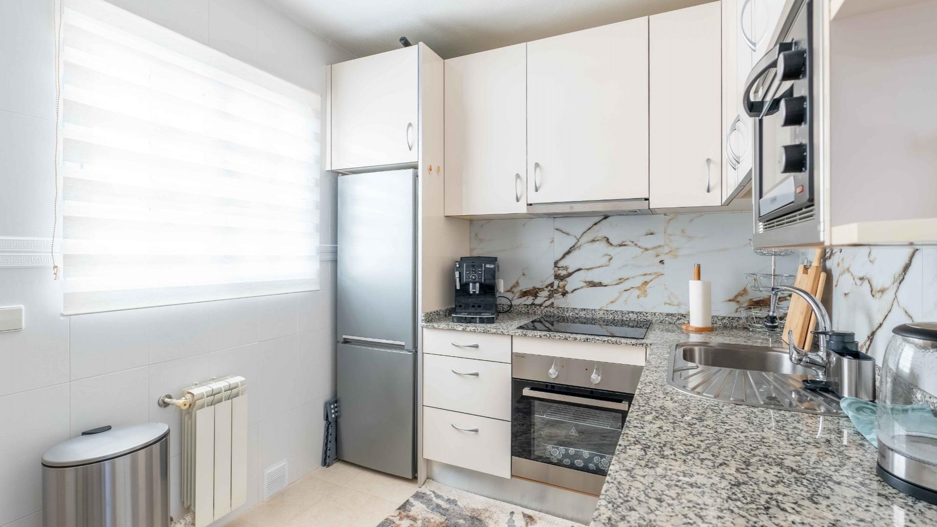 Sale - Detached Villa -
Orihuela Costa - Punta Prima