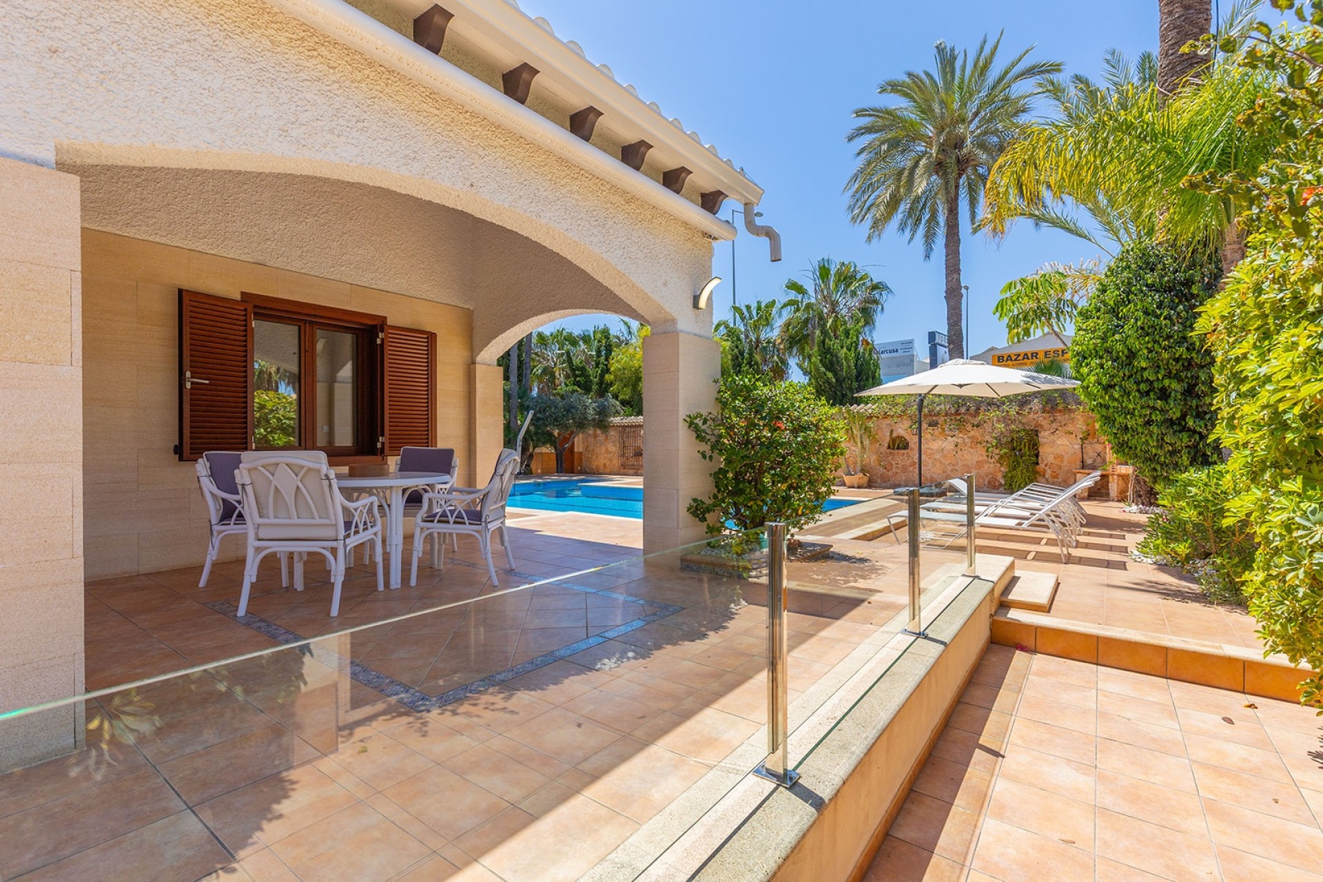 Sale - Detached Villa -
Orihuela Costa - Punta Prima