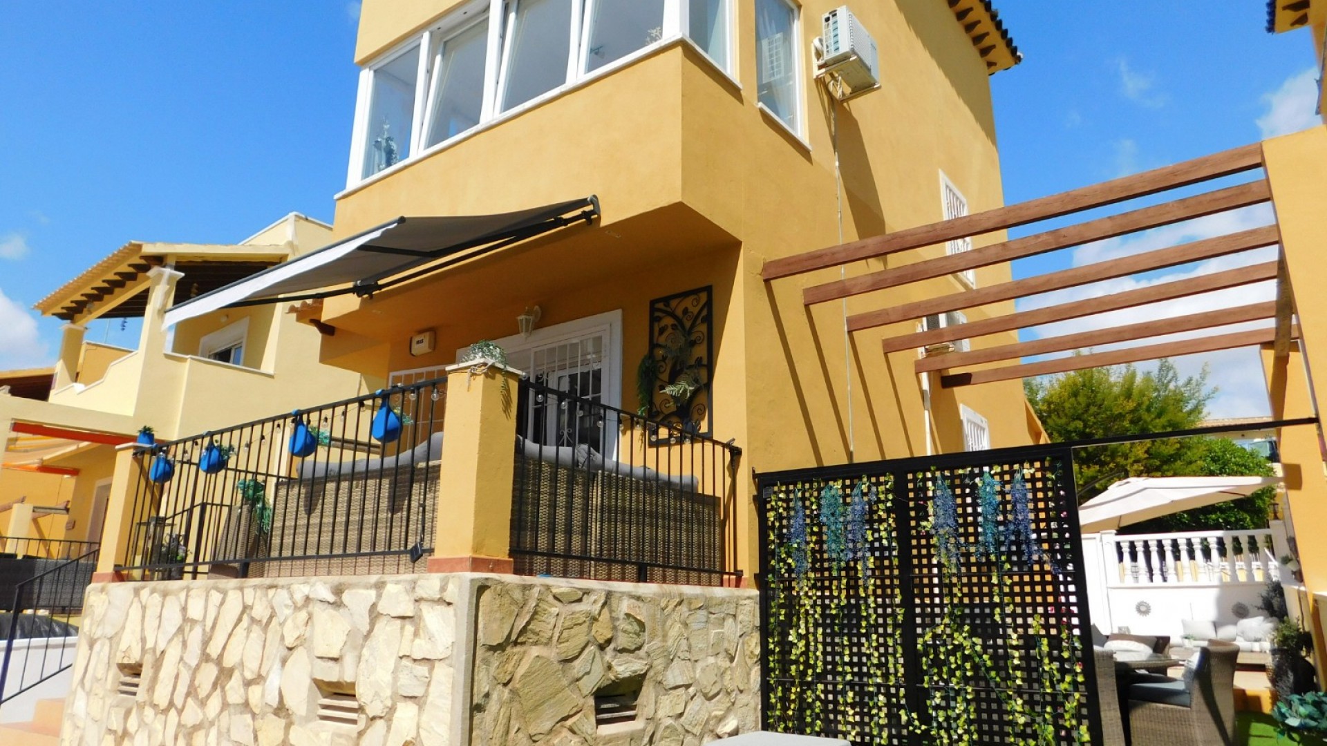 Sale - Detached Villa -
Orihuela Costa - Villamartín