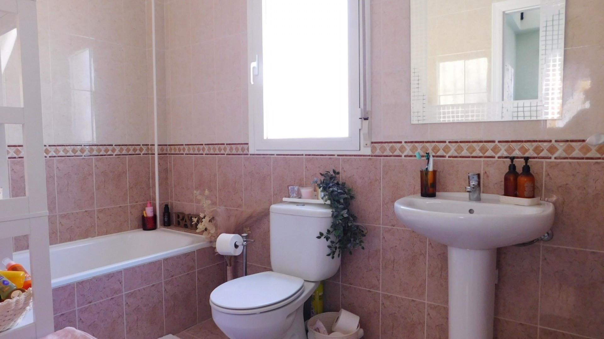 Sale - Detached Villa -
Orihuela Costa - Villamartín