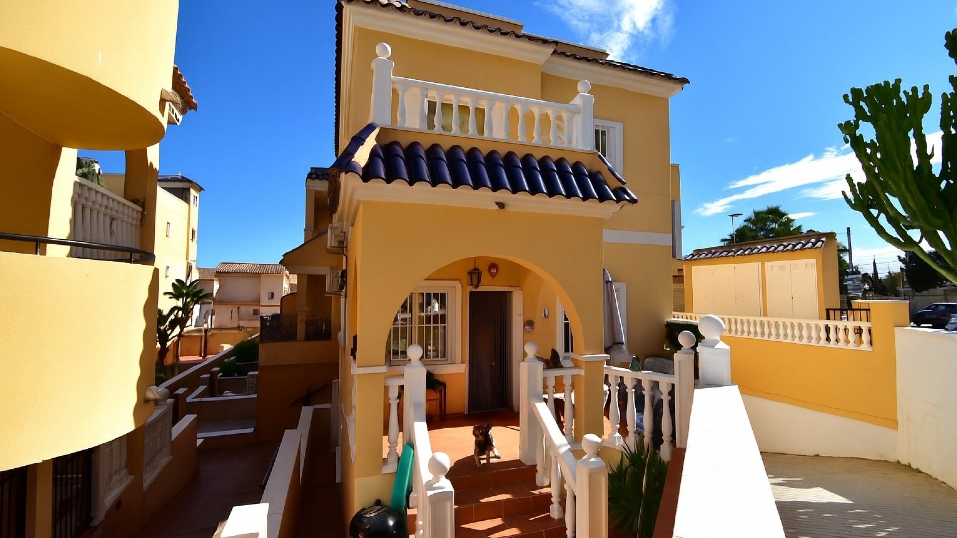 Sale - Detached Villa -
Orihuela Costa - Villamartin