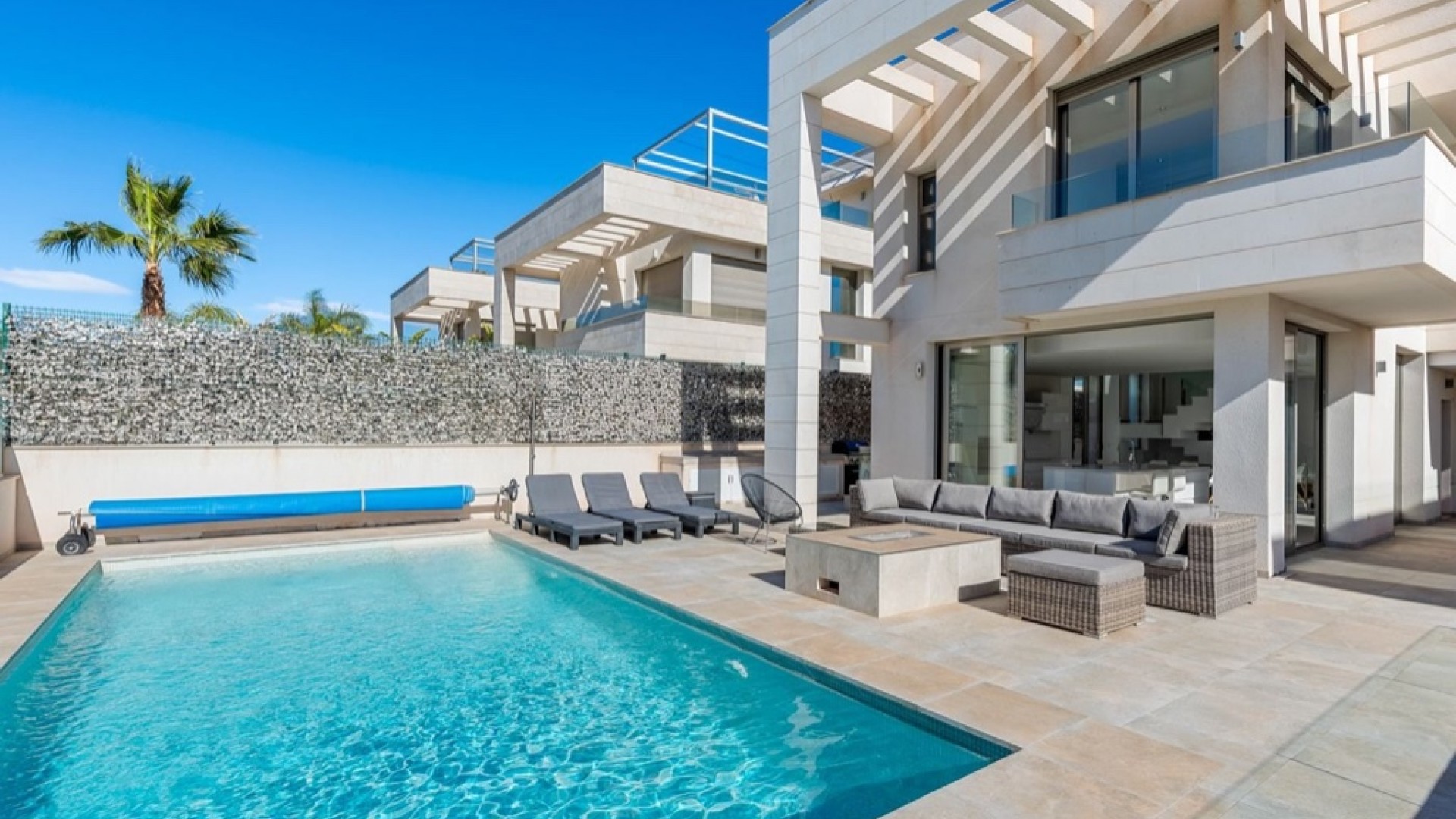 Sale - Detached Villa -
Orihuela Costa - Villamartín