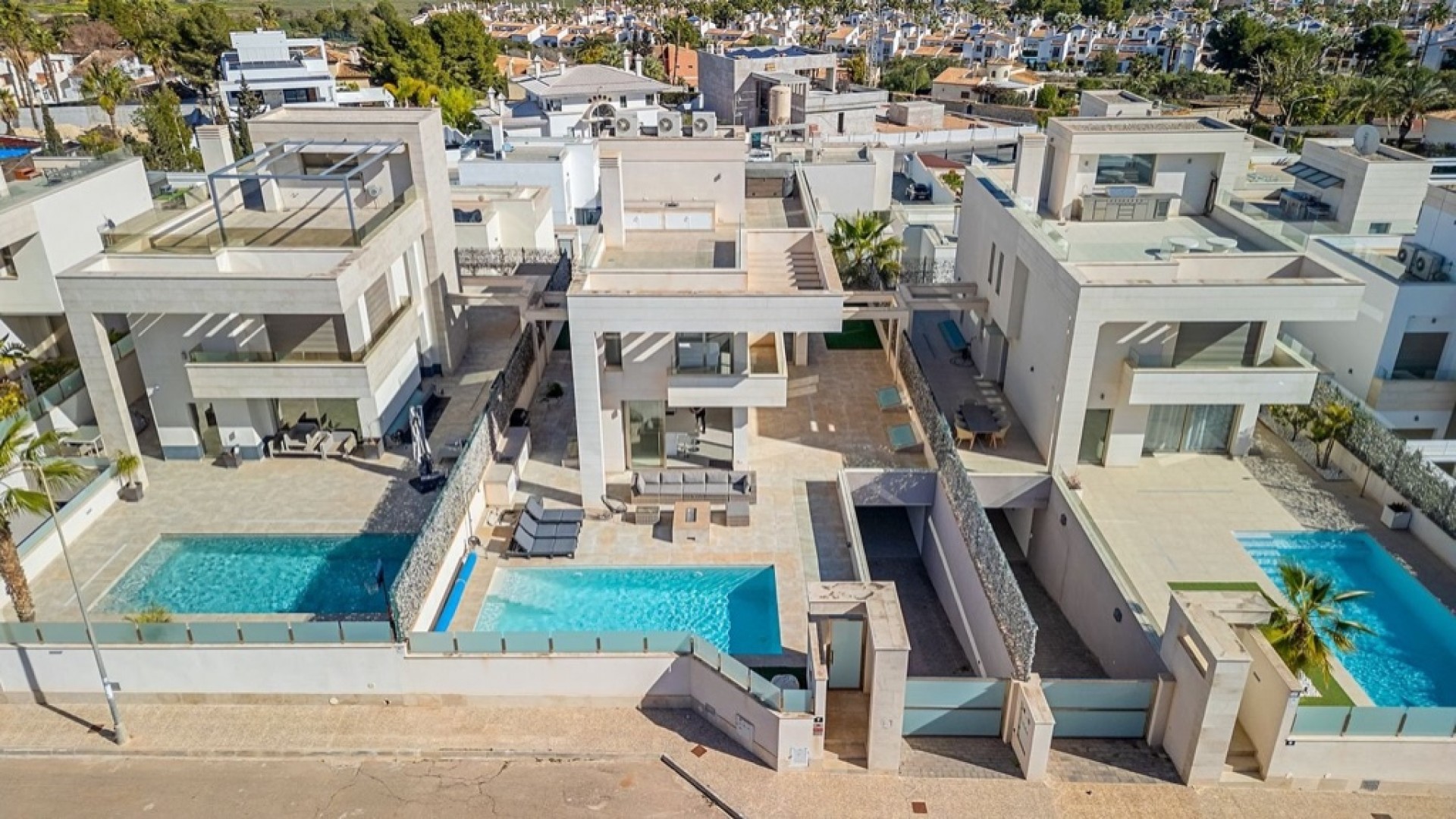 Sale - Detached Villa -
Orihuela Costa - Villamartín