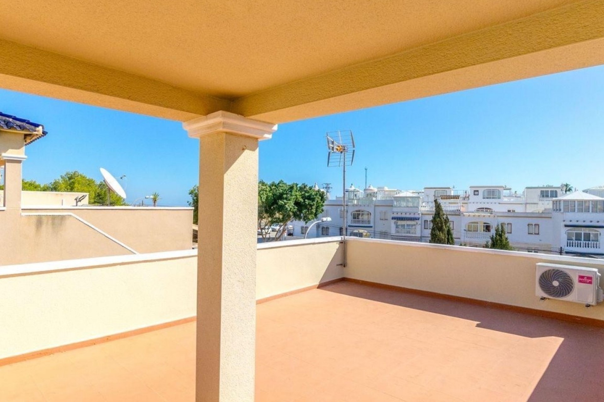 Sale - Detached Villa -
Orihuela Costa - Villamartín