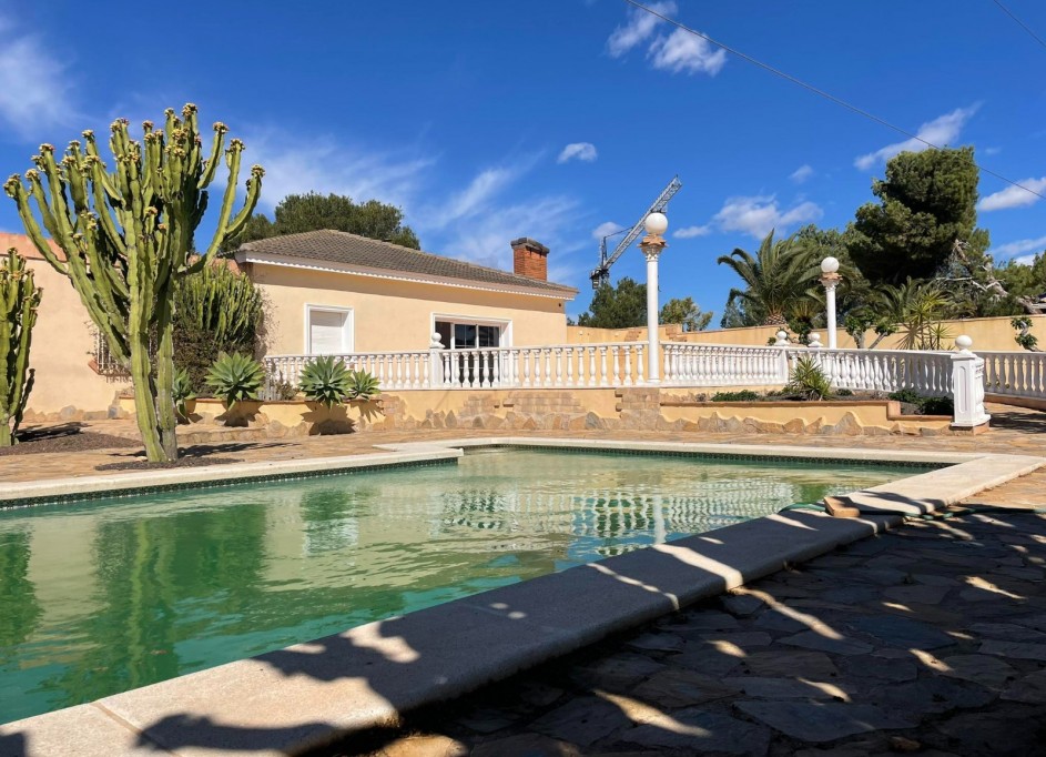 Sale - Detached Villa -
Orihuela Costa - Villamartín