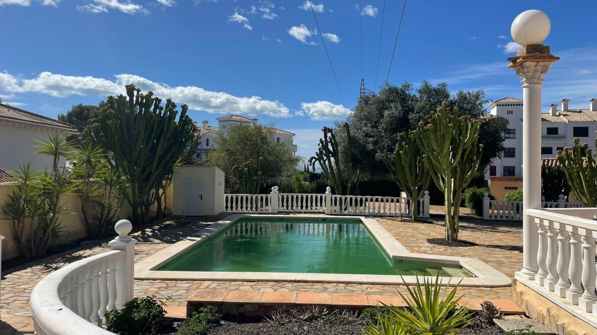 Sale - Detached Villa -
Orihuela Costa - Villamartín