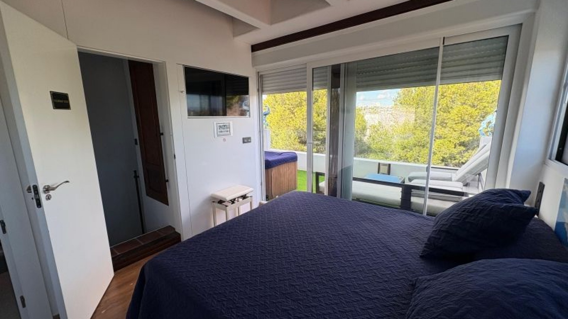 Sale - Detached Villa -
Orihuela Costa