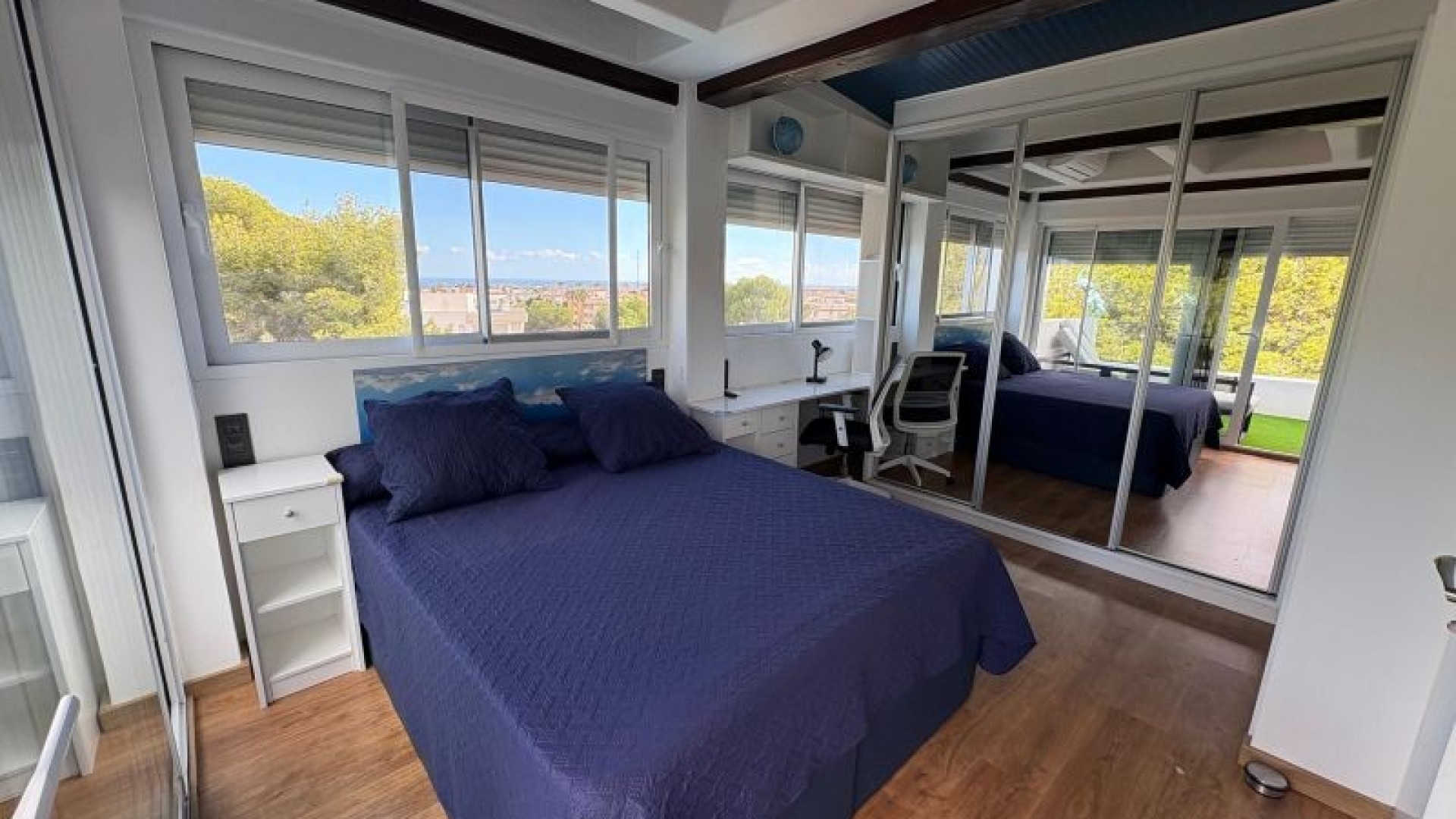 Sale - Detached Villa -
Orihuela Costa