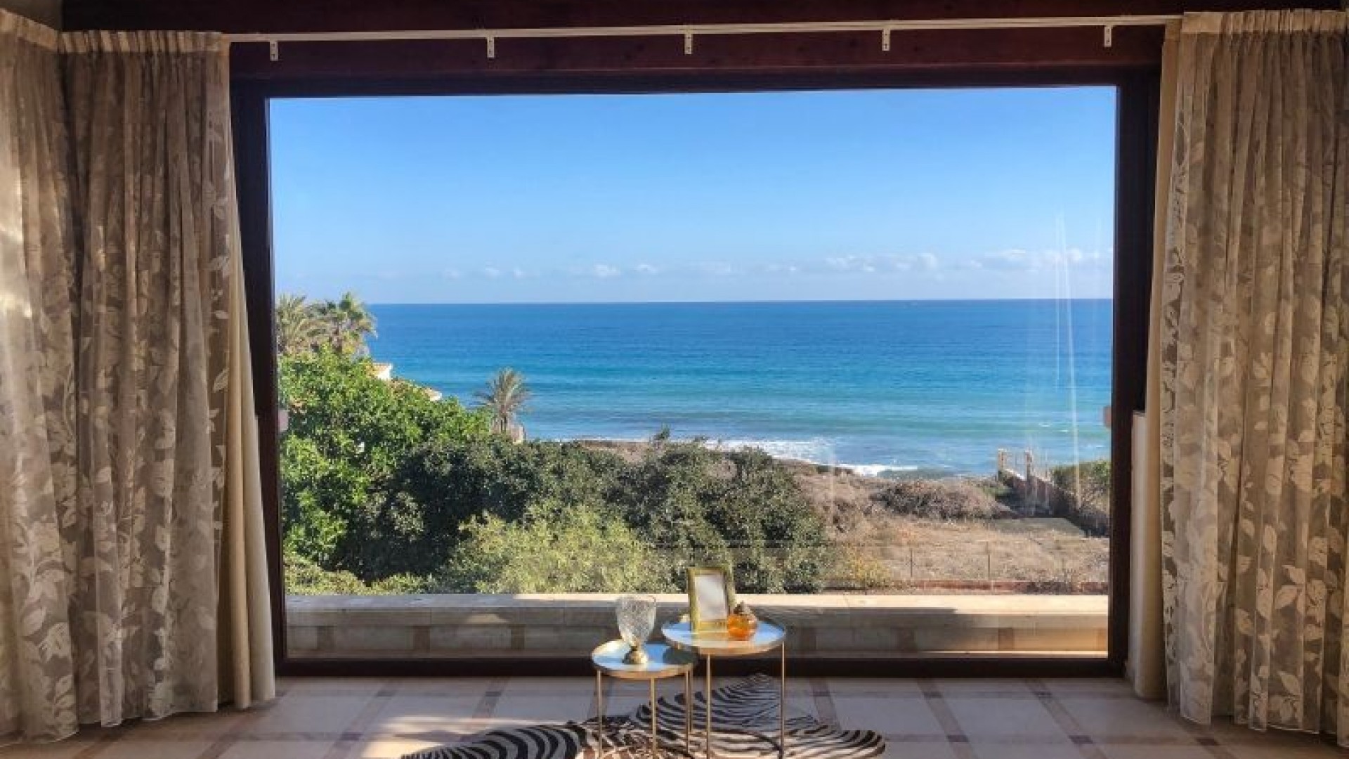 Sale - Detached Villa -
Orihuela Costa