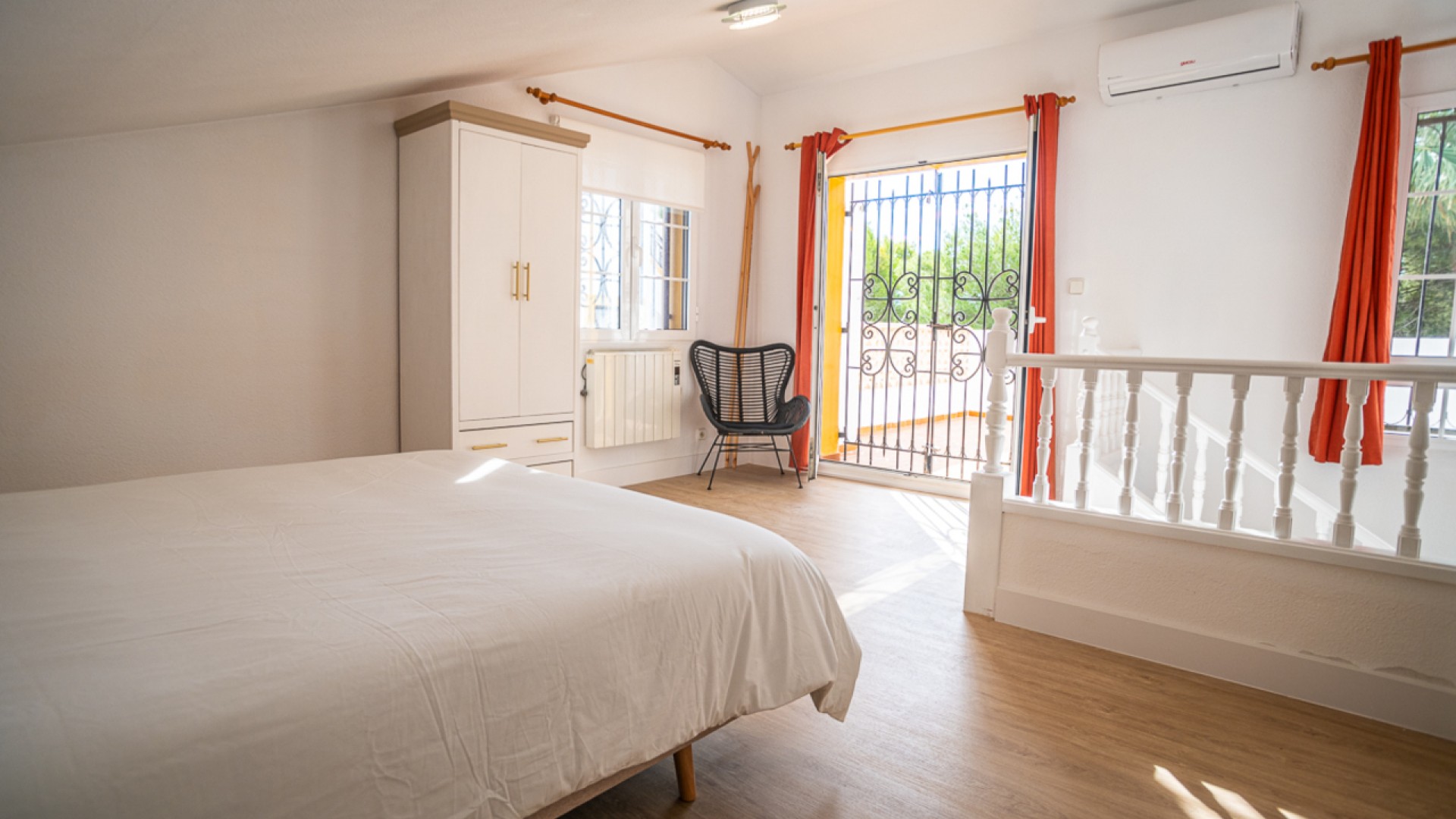 Sale - Detached Villa -
Orihuela Costa