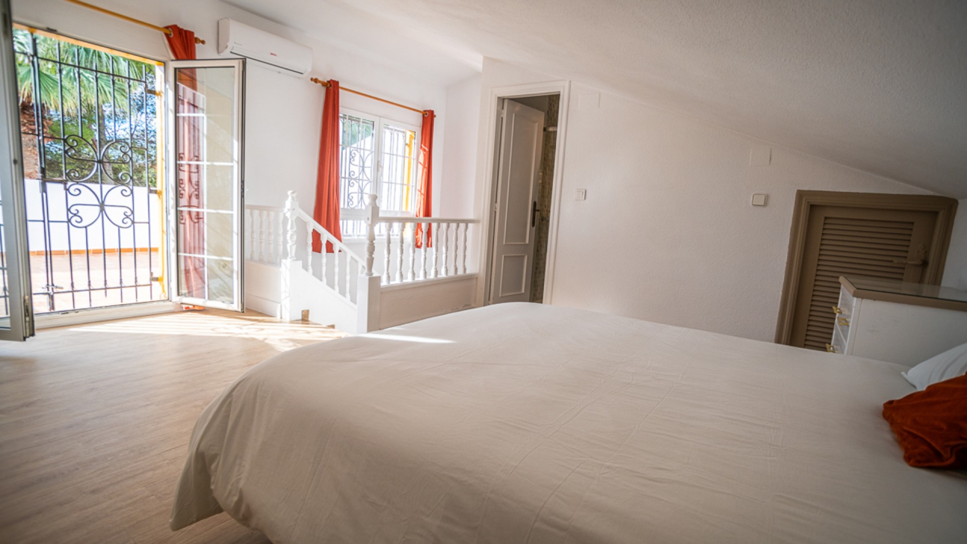 Sale - Detached Villa -
Orihuela Costa