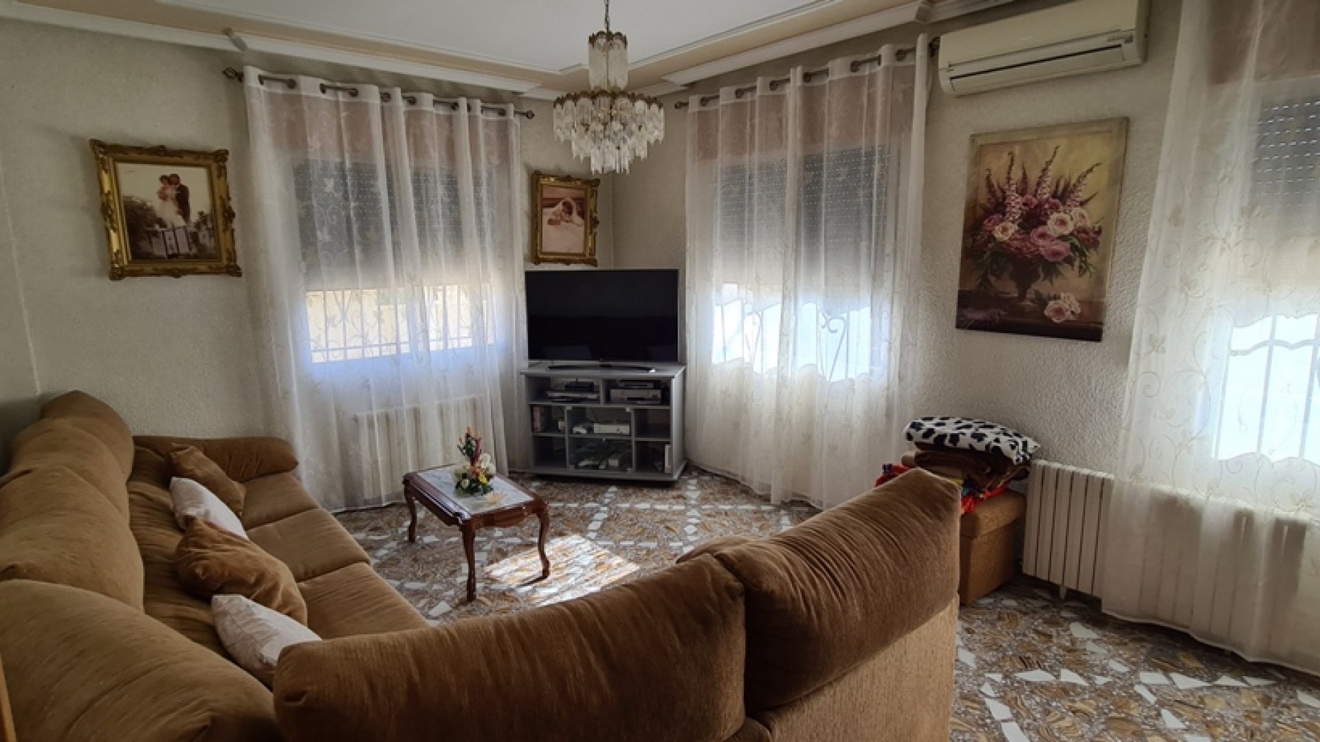 Sale - Detached Villa -
Orihuela - La Matanza