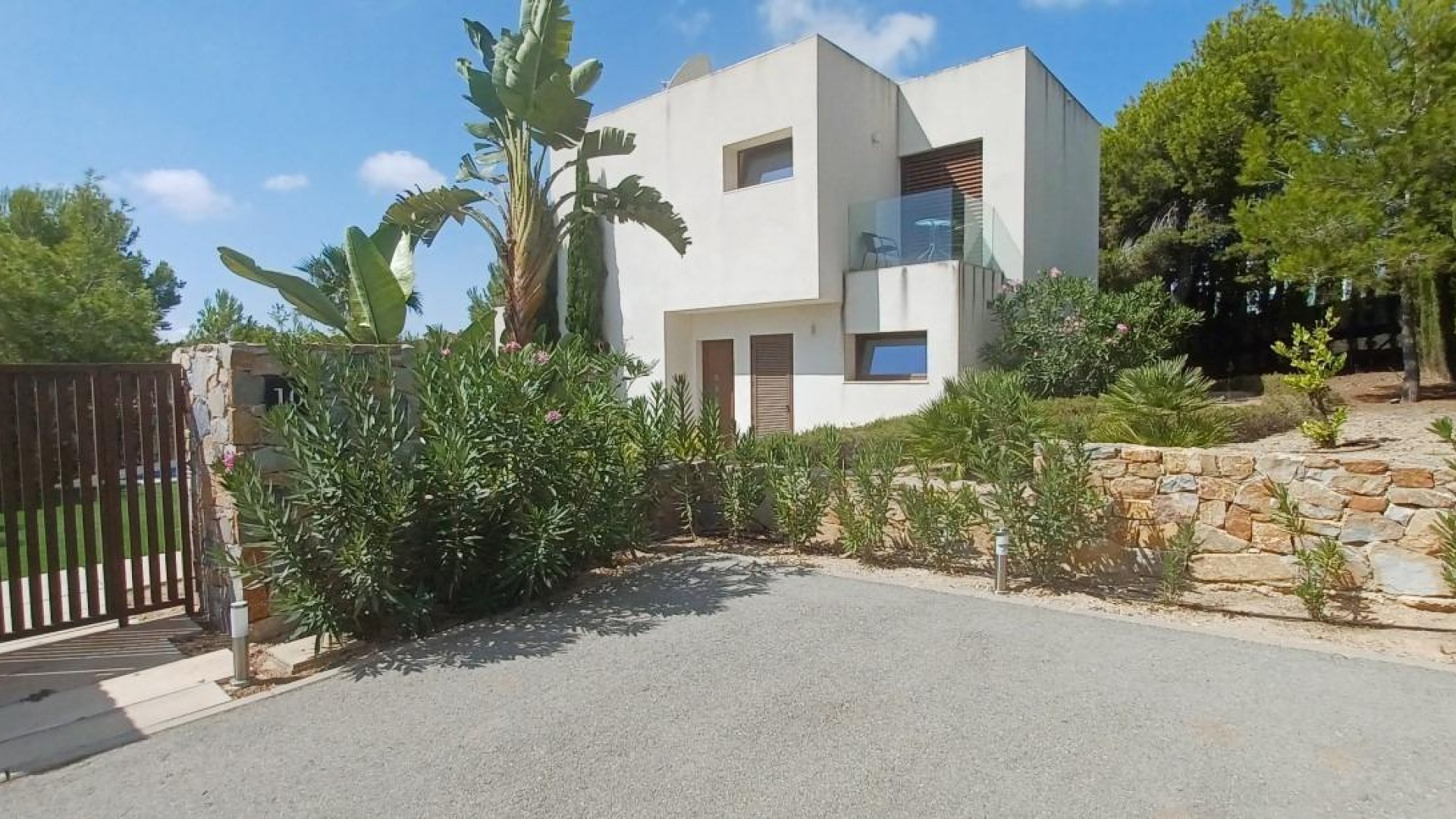 Sale - Detached Villa -
Orihuela - Las Colinas Golf