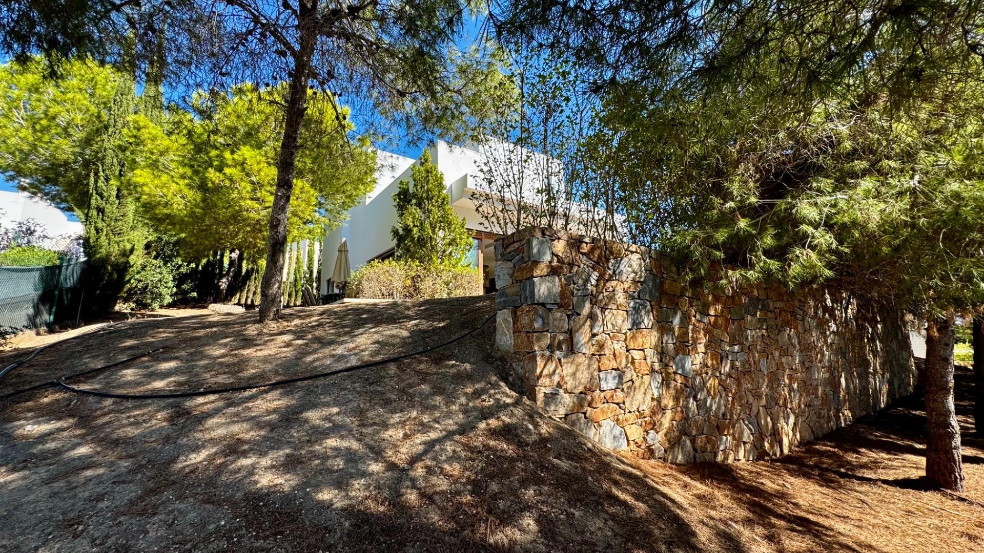 Sale - Detached Villa -
Orihuela - Las Colinas Golf