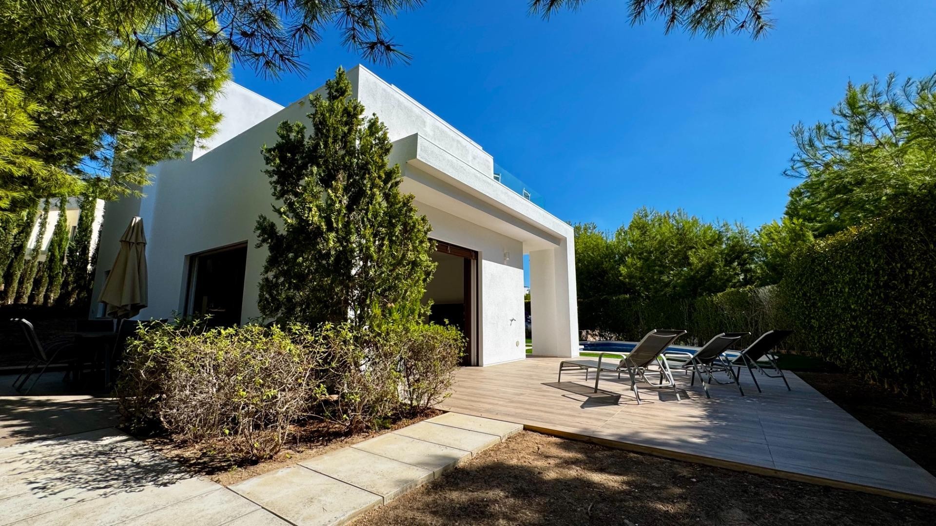 Sale - Detached Villa -
Orihuela - Las Colinas Golf