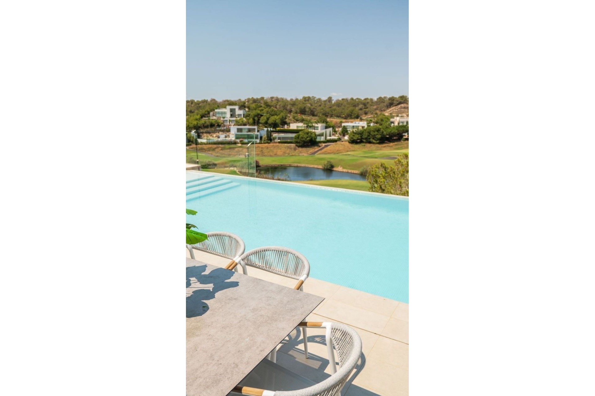 Sale - Detached Villa -
Orihuela - Las Colinas Golf