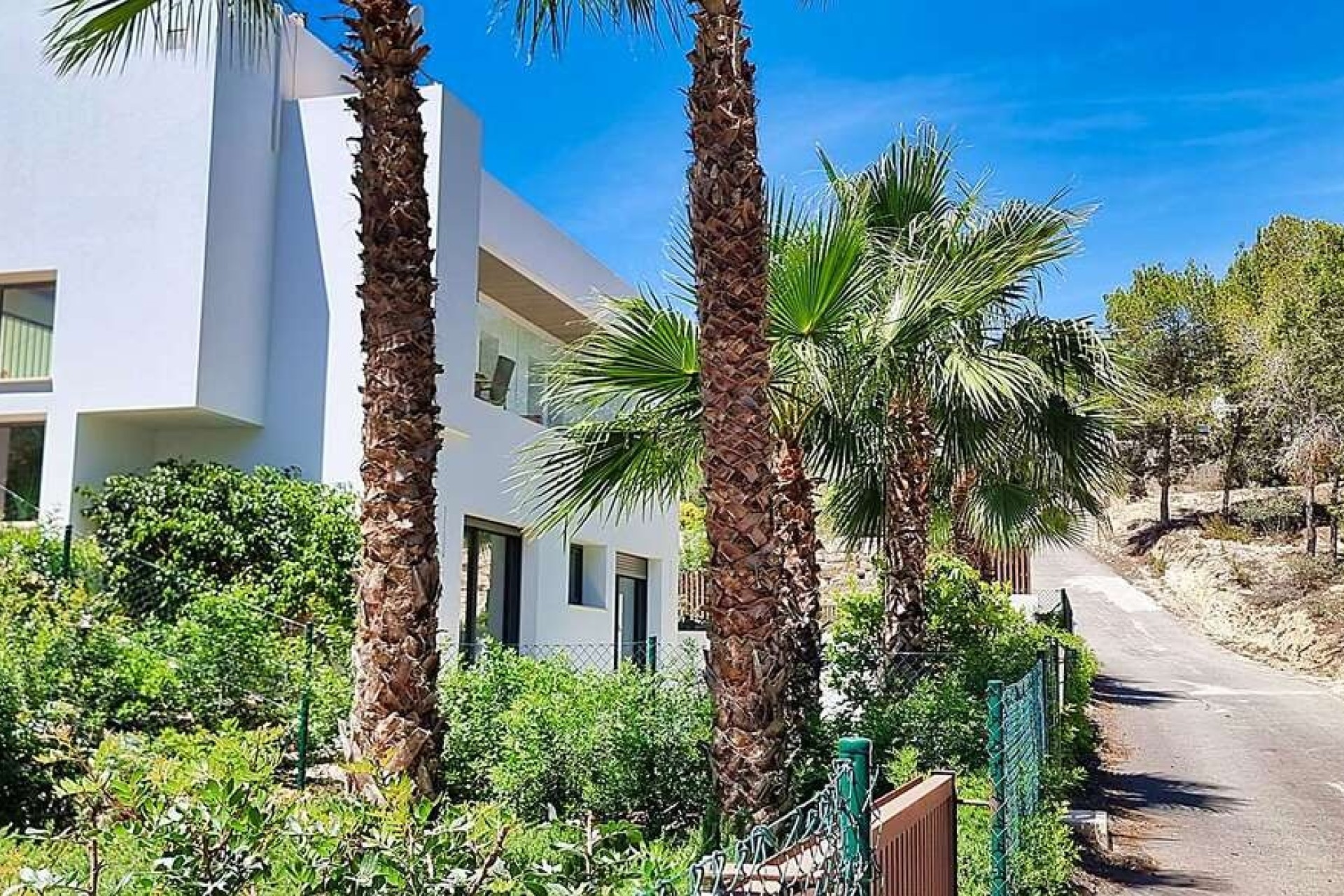 Sale - Detached Villa -
Orihuela - Las Colinas Golf